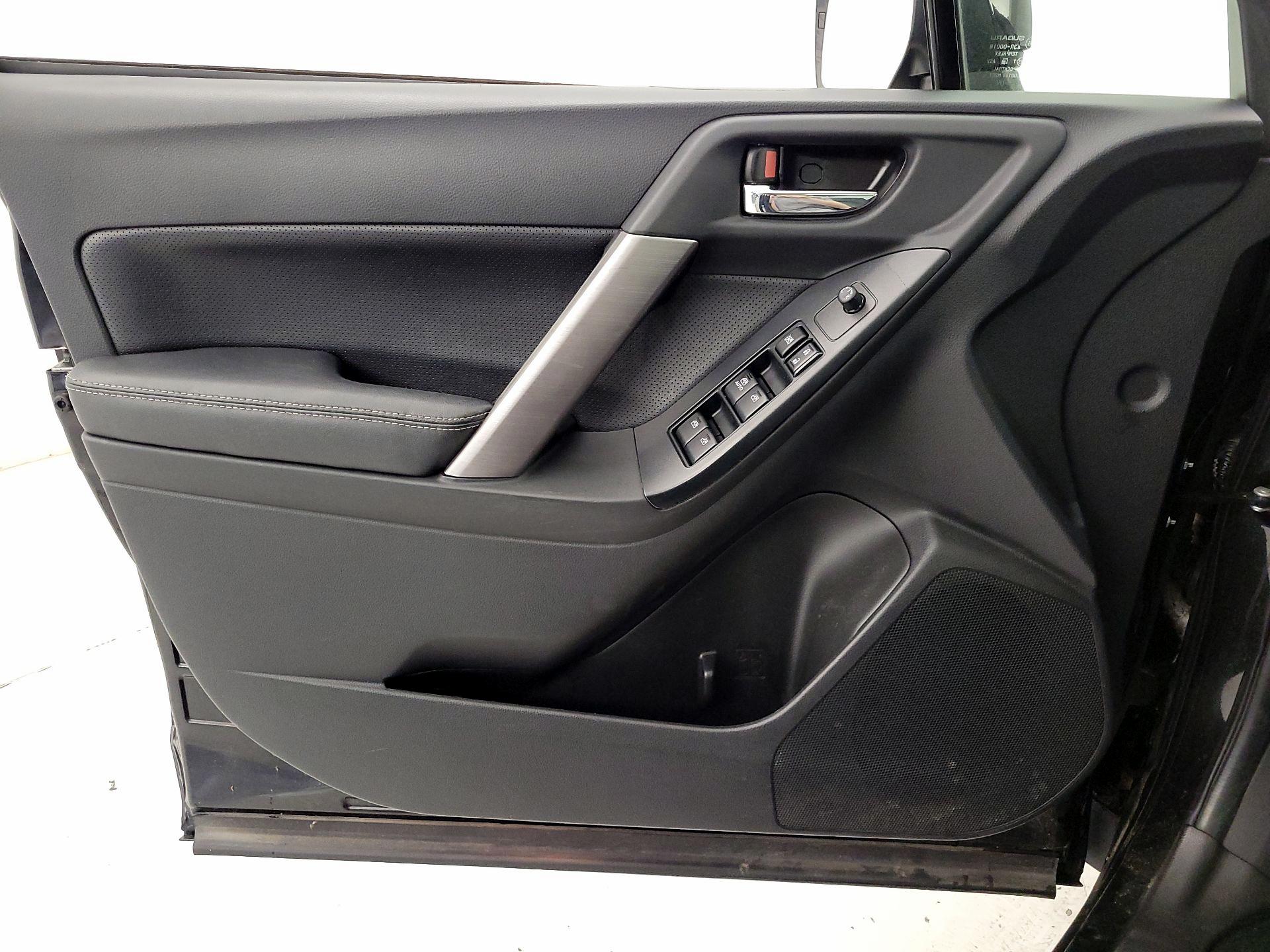 Thumbnail: 2015 Subaru Forester - 12