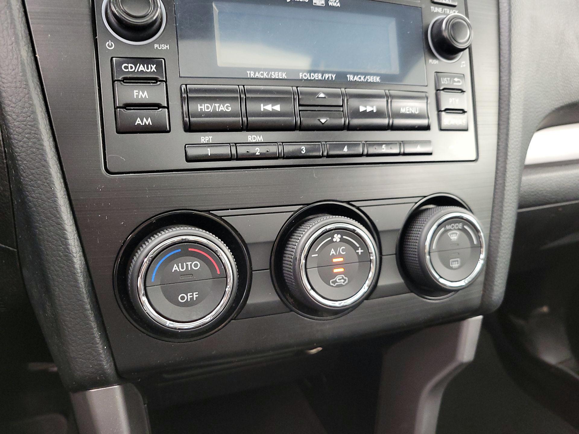 Thumbnail: 2015 Subaru Forester - 16