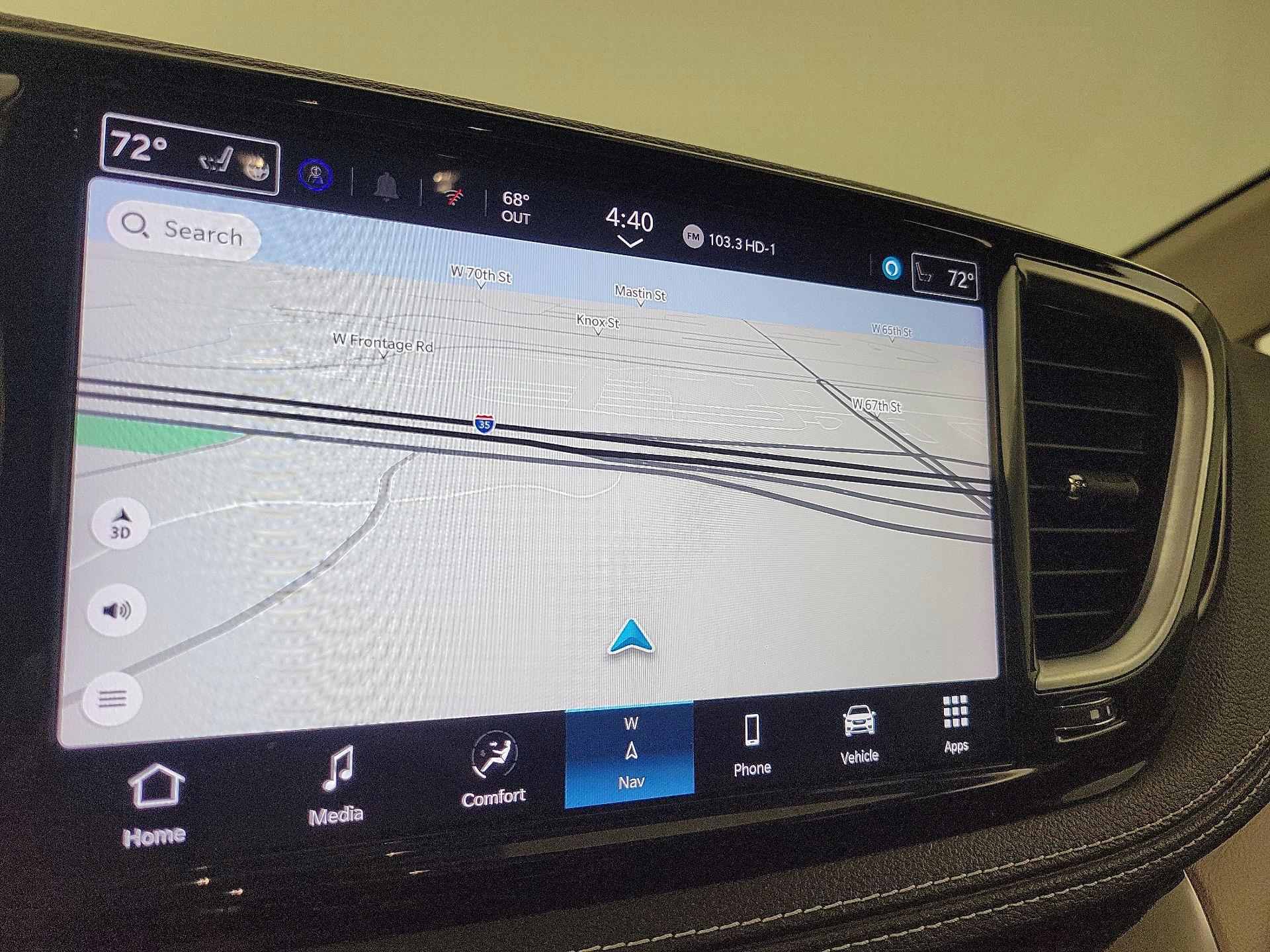 Thumbnail: 2024 Chrysler Pacifica - 14