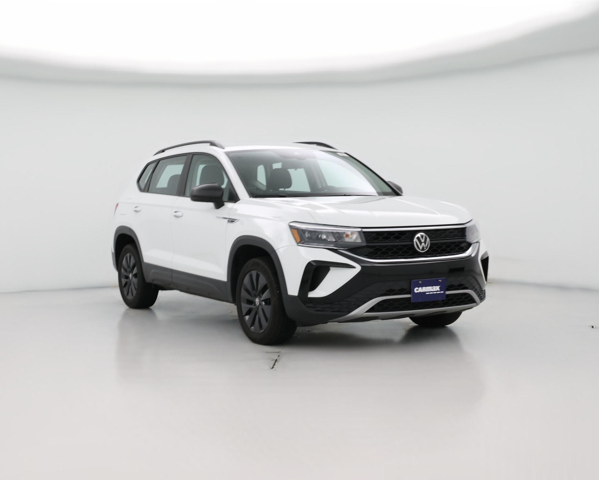 Thumbnail: 2022 Volkswagen Taos - 1