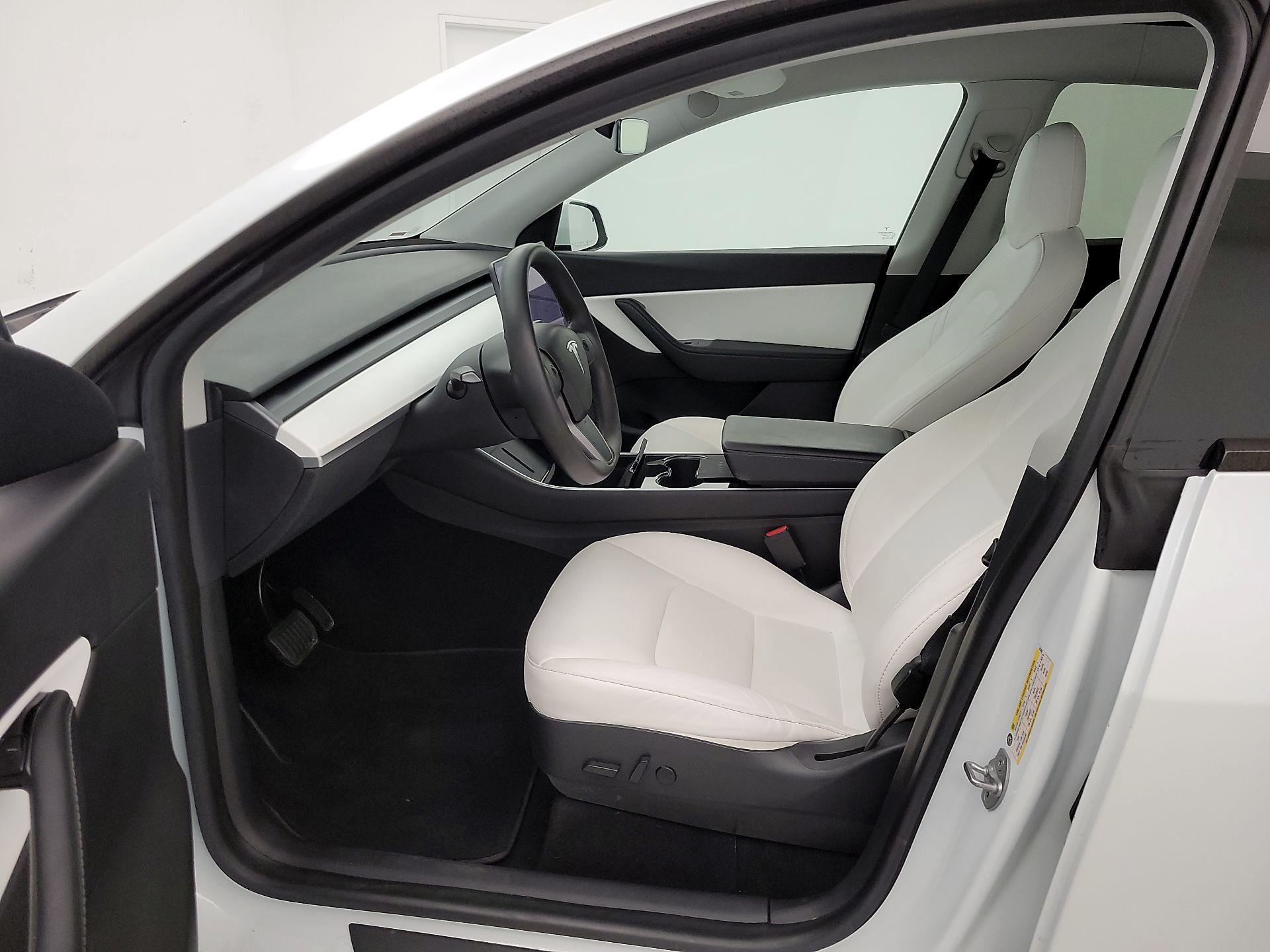 Thumbnail: 2020 Tesla Model Y - 11
