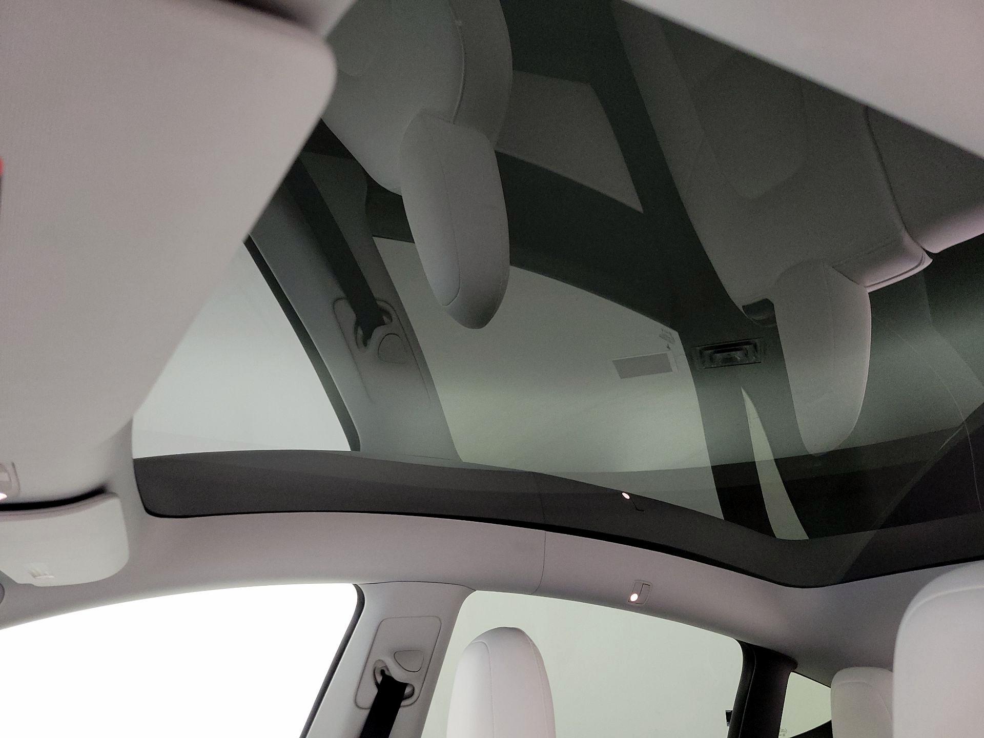 Thumbnail: 2020 Tesla Model Y - 18