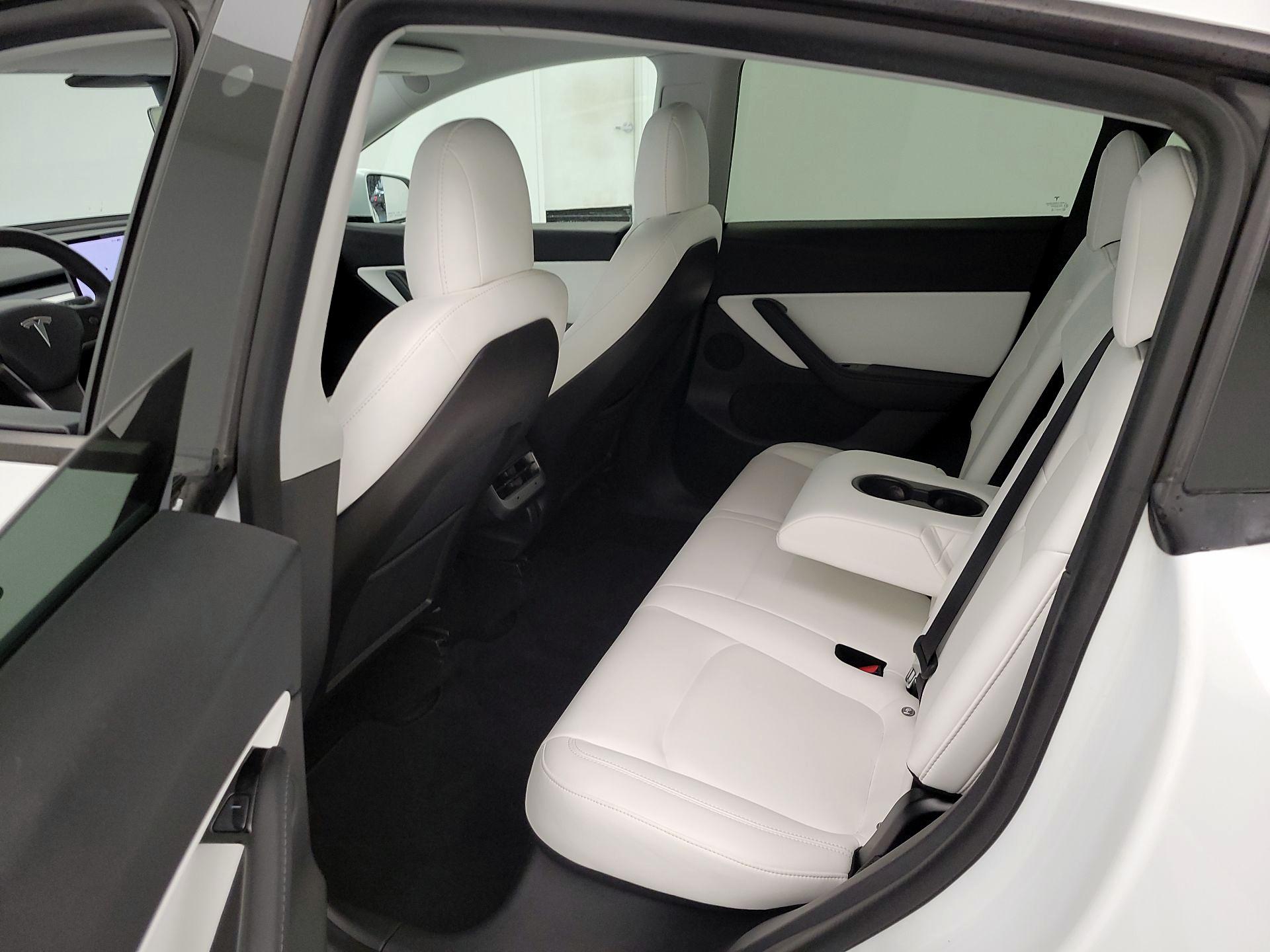 Thumbnail: 2020 Tesla Model Y - 19