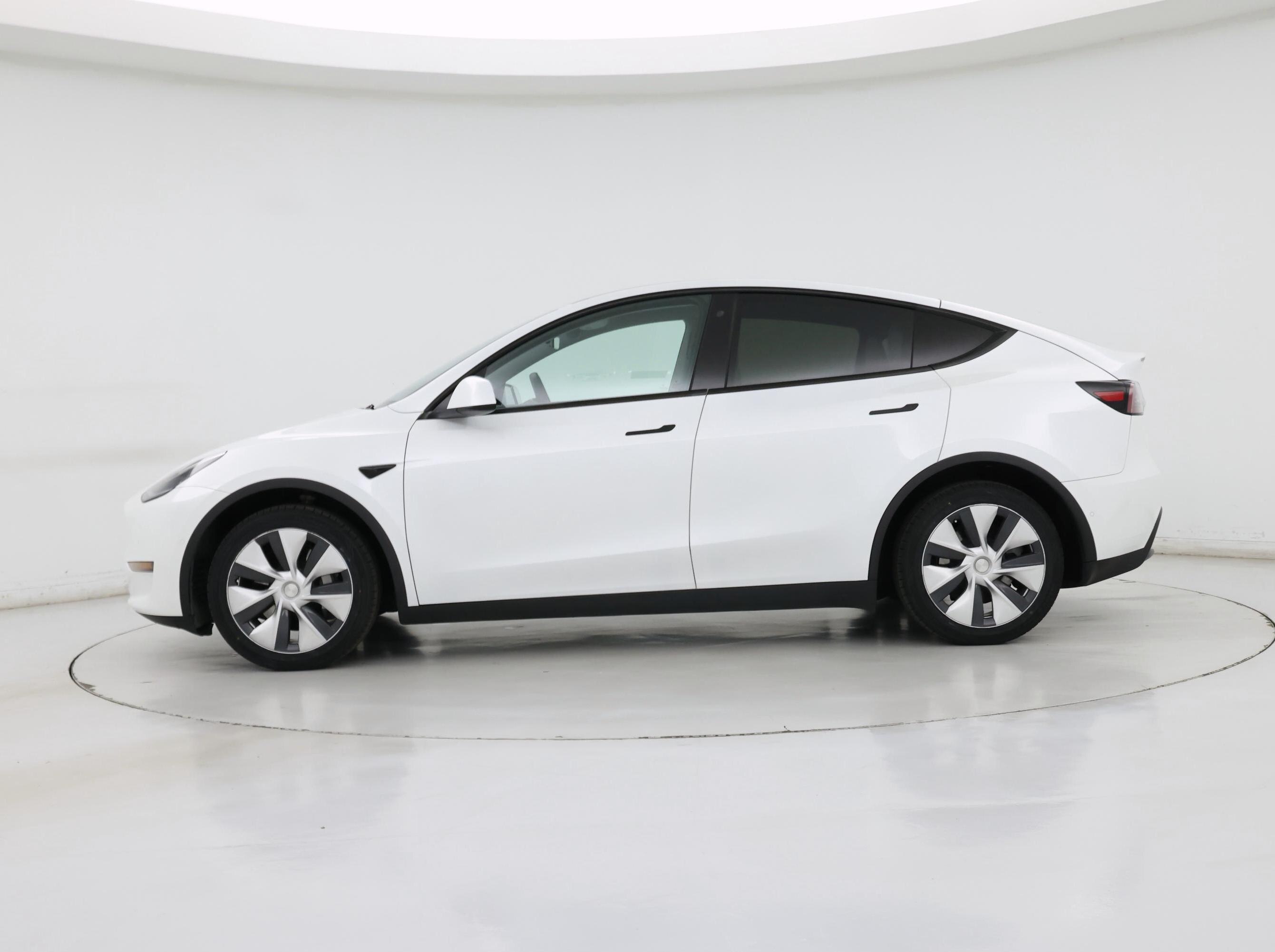 Thumbnail: 2020 Tesla Model Y - 3