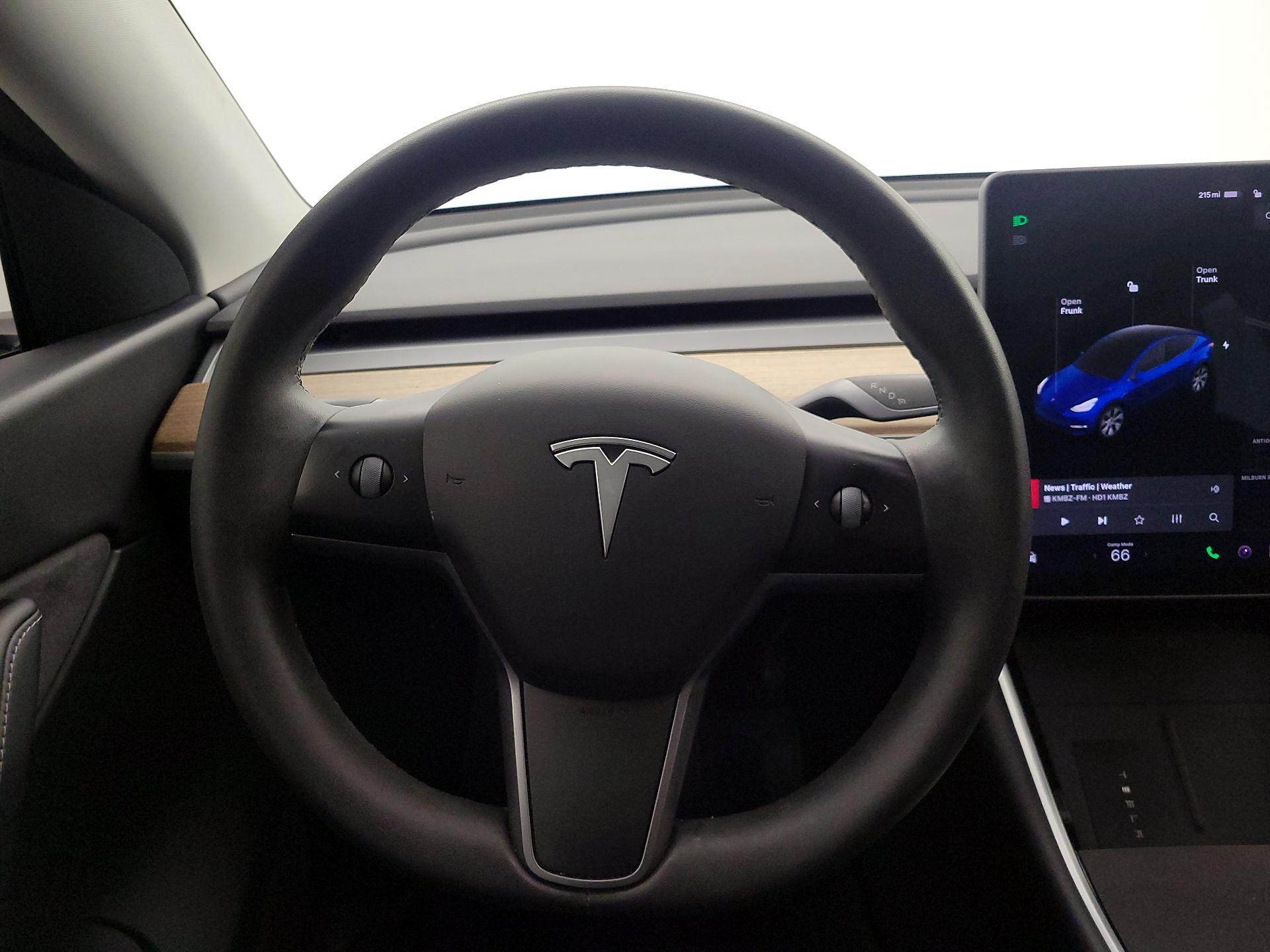 Thumbnail: 2021 Tesla Model Y - 10