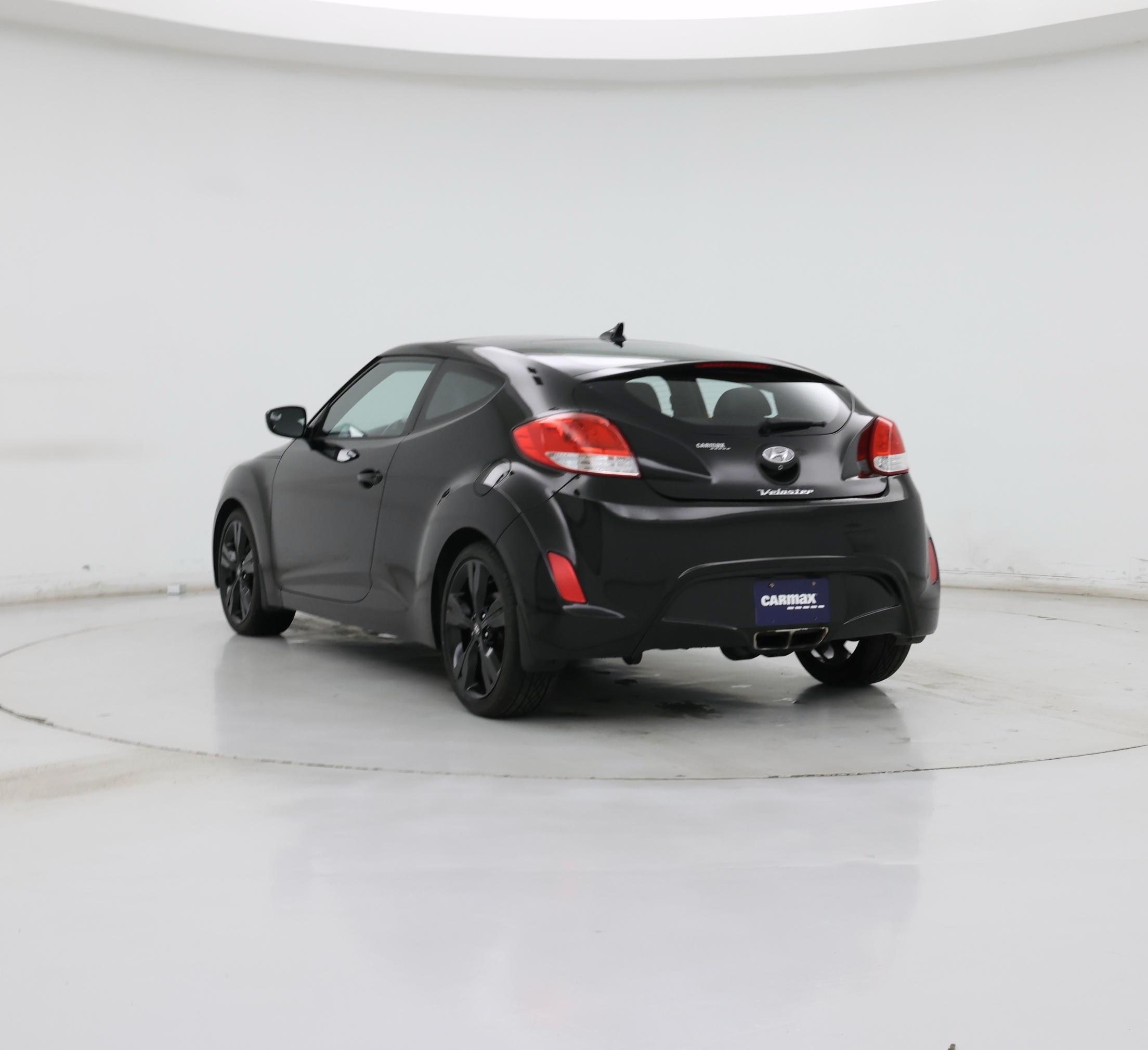 Thumbnail: 2016 Hyundai Veloster - 2