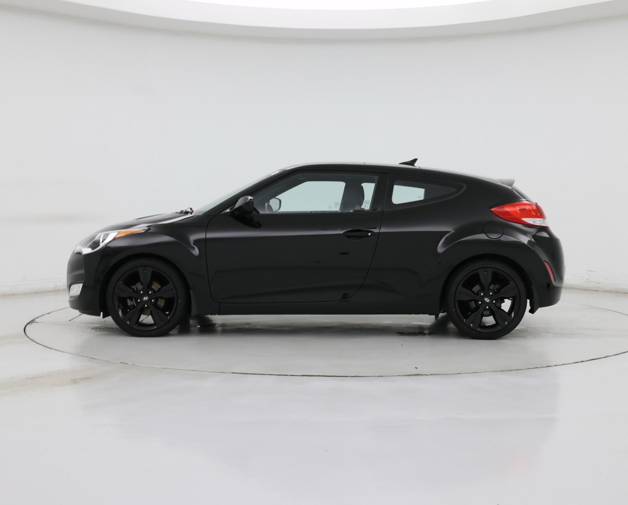 Thumbnail: 2016 Hyundai Veloster - 3