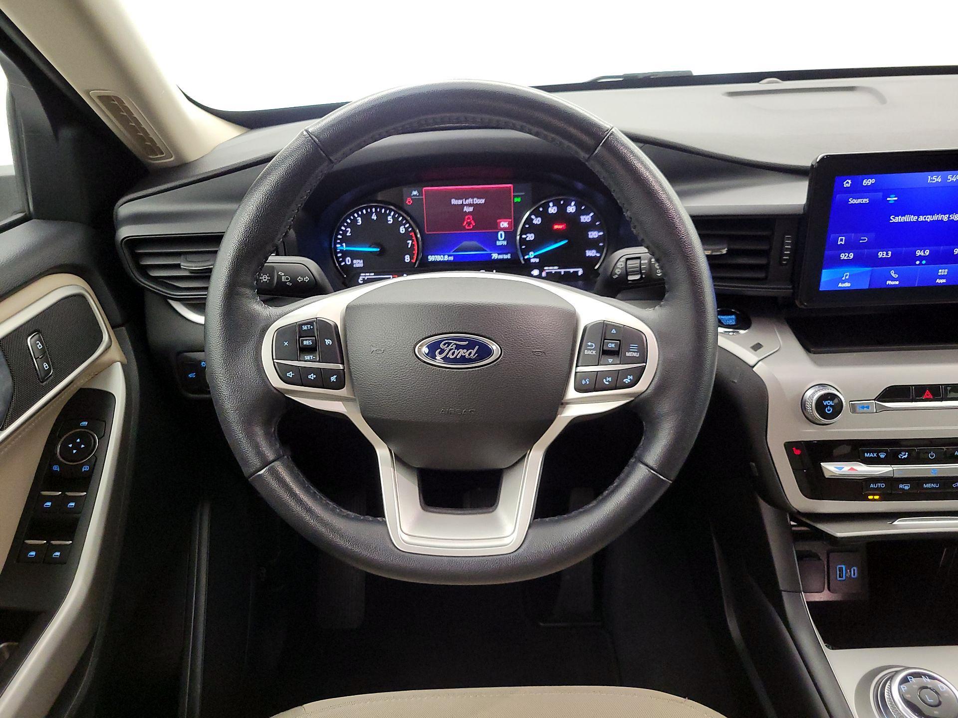 Thumbnail: 2022 Ford Explorer - 10