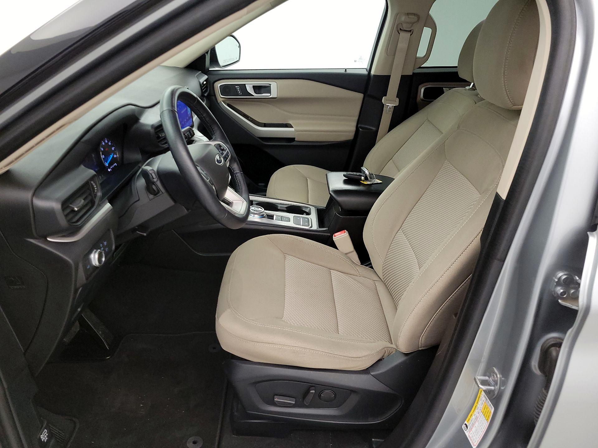 Thumbnail: 2022 Ford Explorer - 11