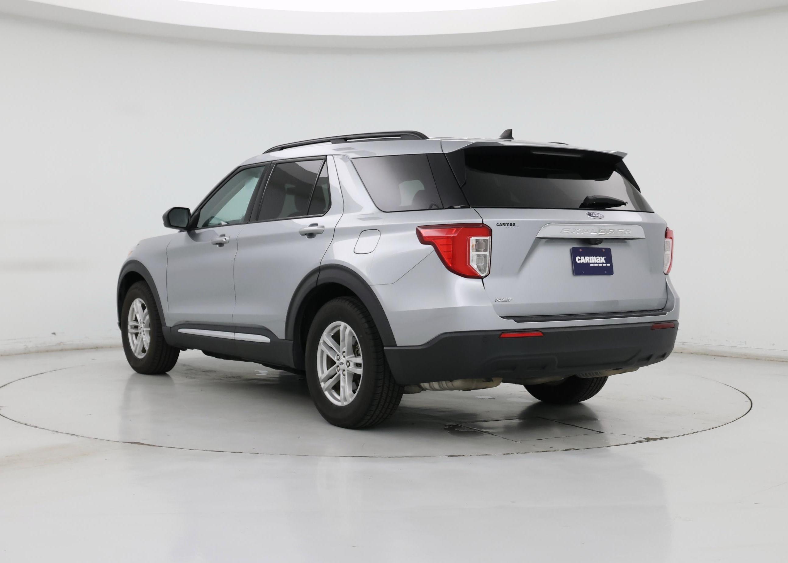 Thumbnail: 2022 Ford Explorer - 2