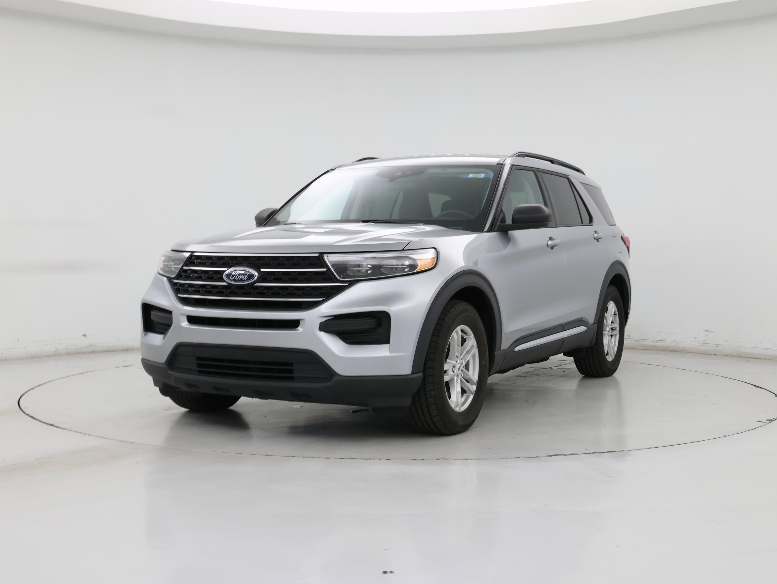 Thumbnail: 2022 Ford Explorer - 4
