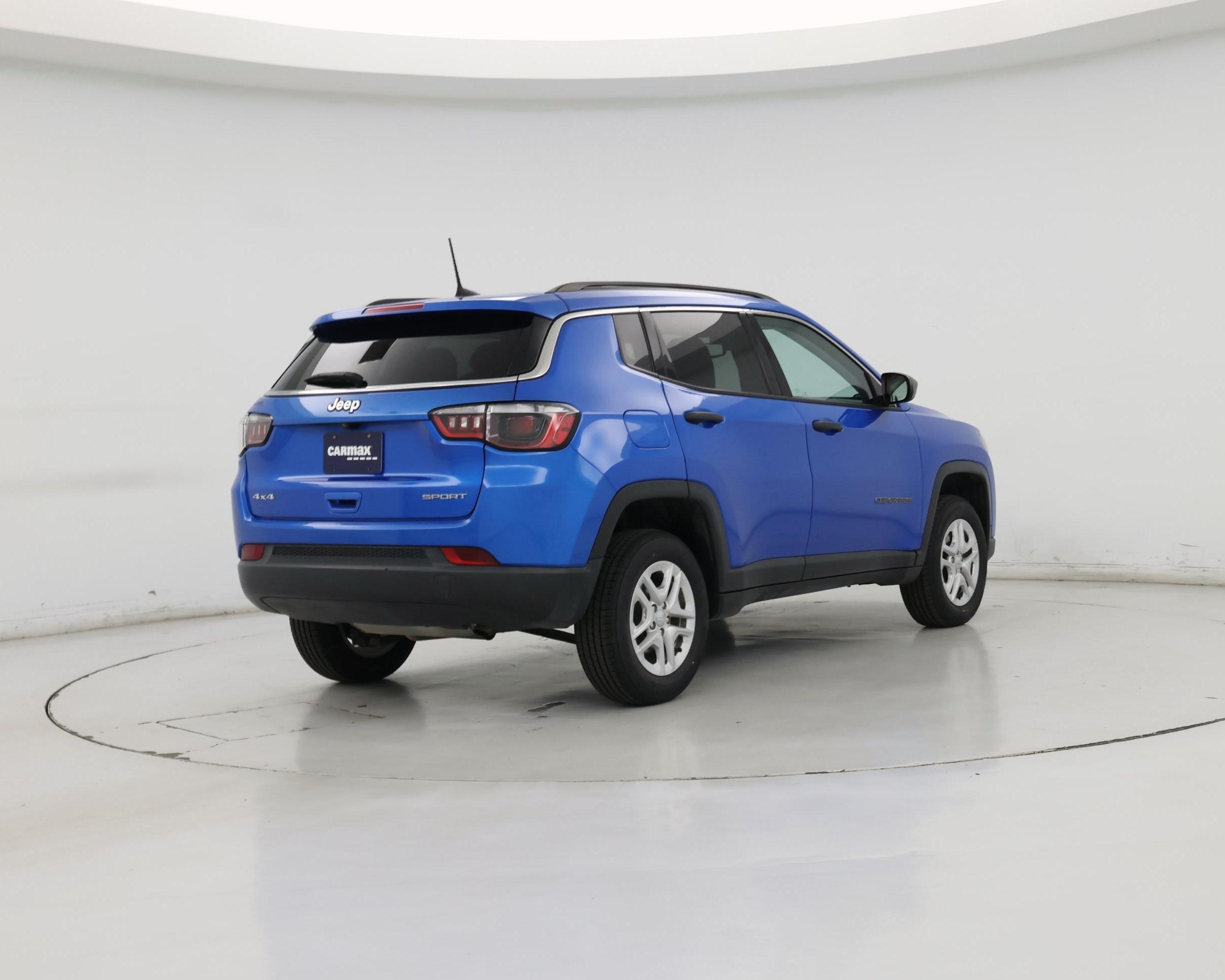 Thumbnail: 2021 Jeep Compass - 8
