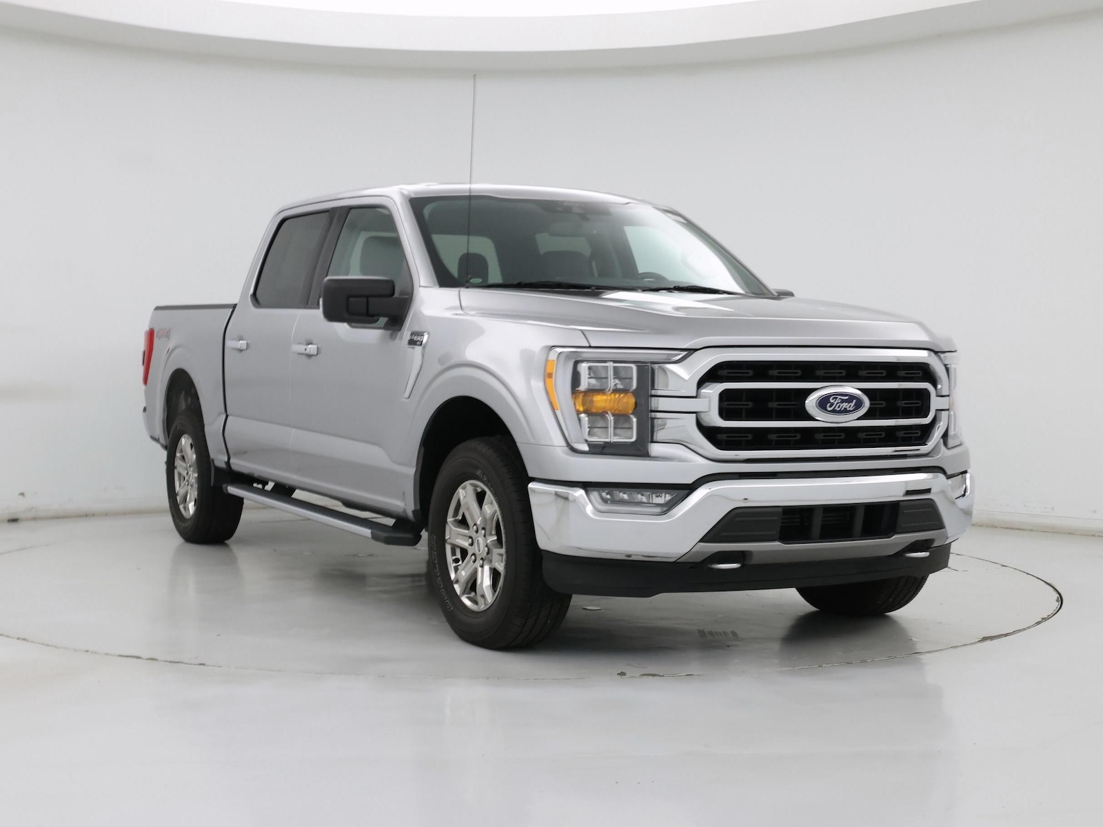 2021 Ford F-150 XLT - Photo 2