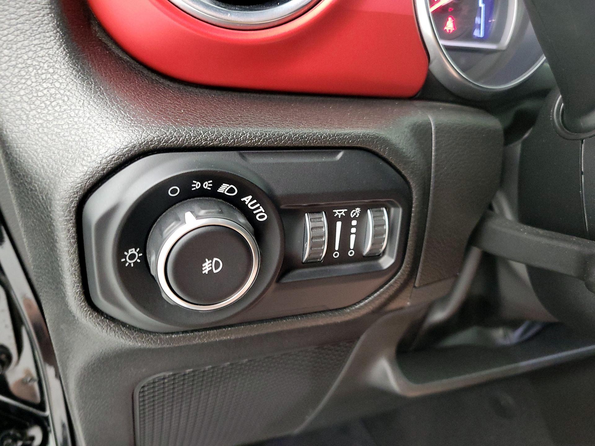 Thumbnail: 2022 Jeep Wrangler - 13