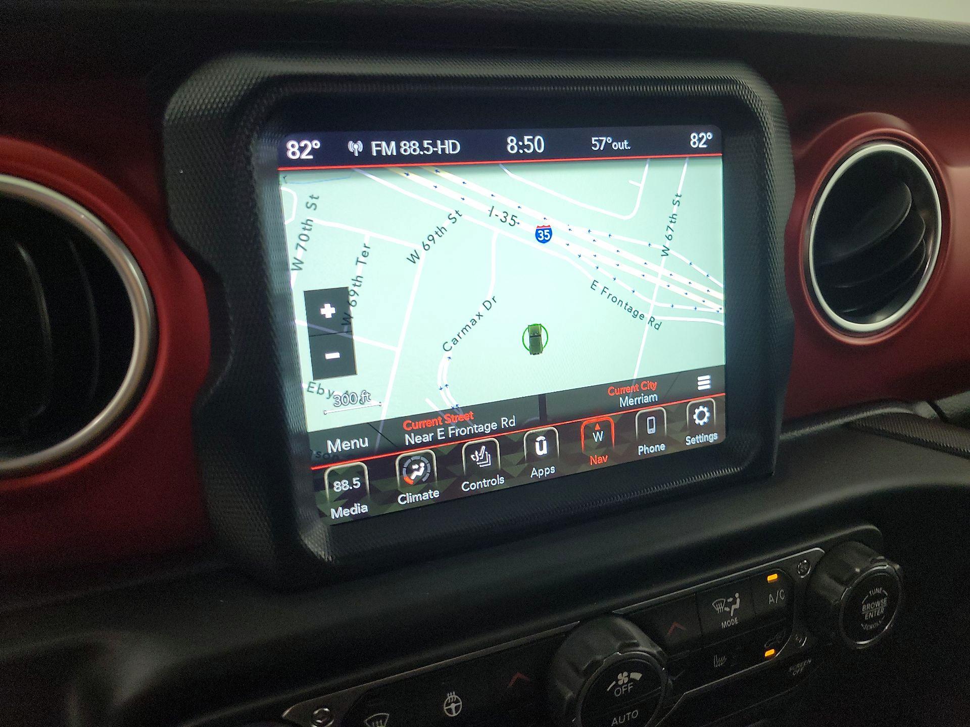 Thumbnail: 2022 Jeep Wrangler - 14