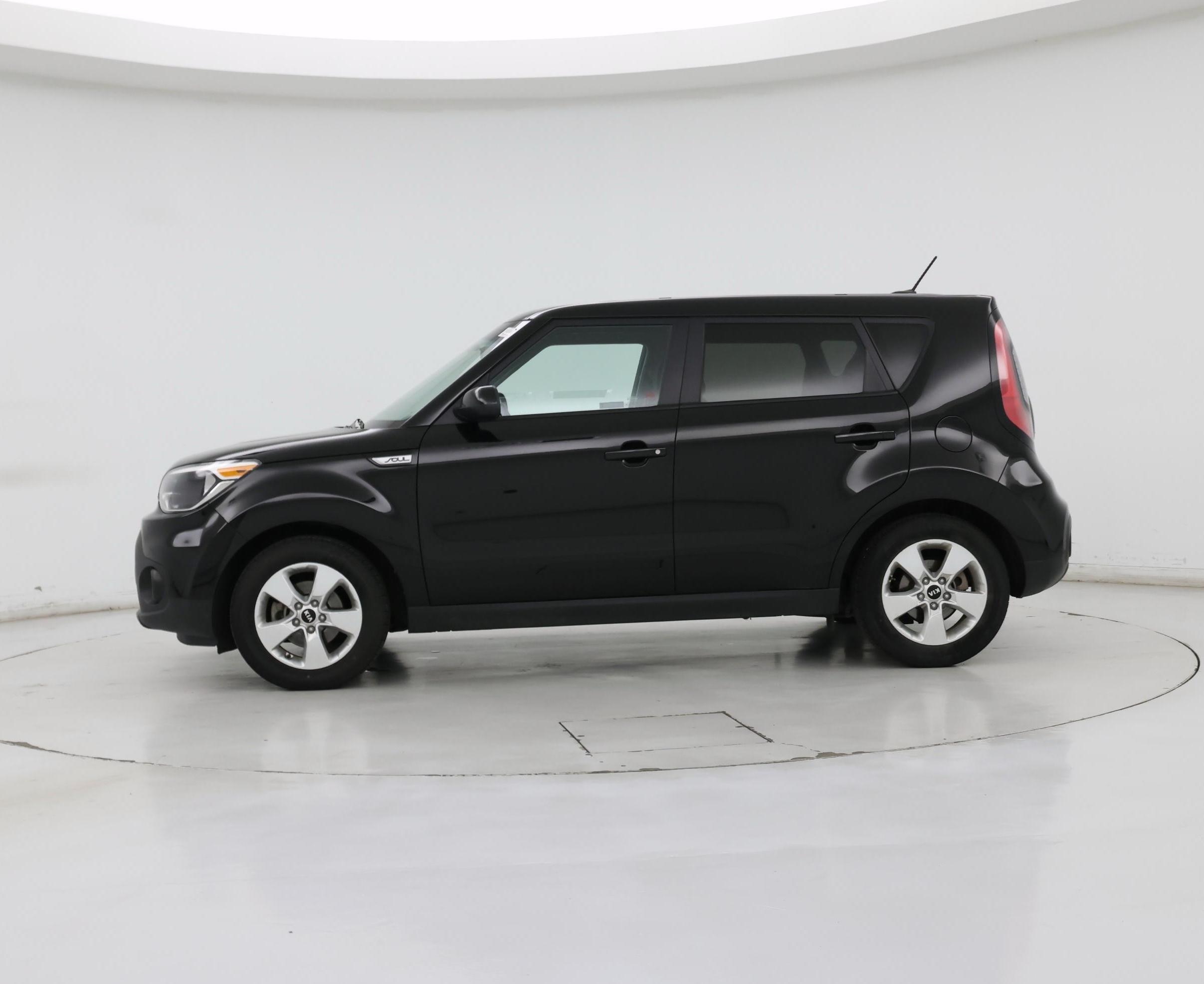 Thumbnail: 2019 Kia Soul - 3