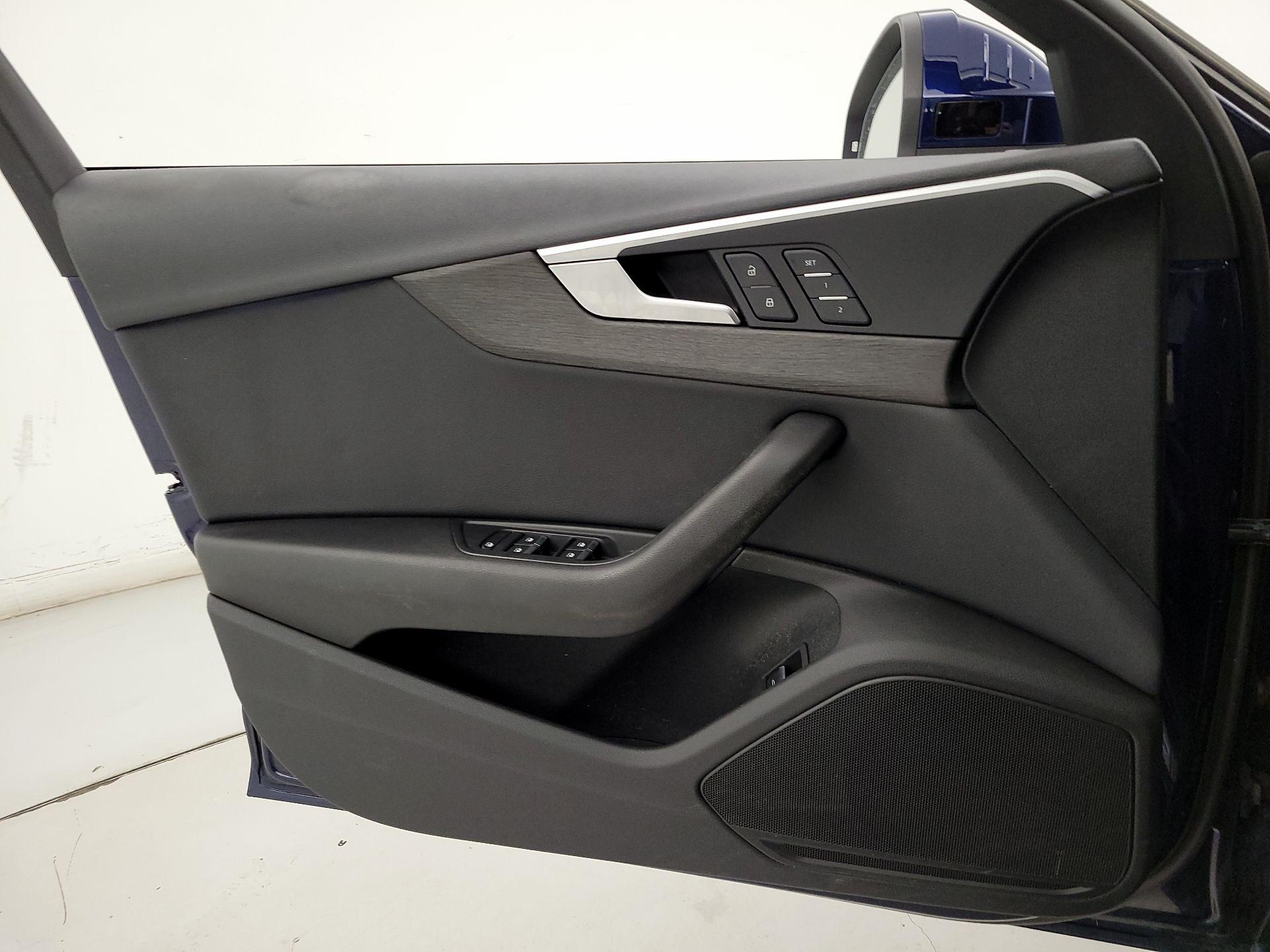 Thumbnail: 2019 Audi A4 - 12