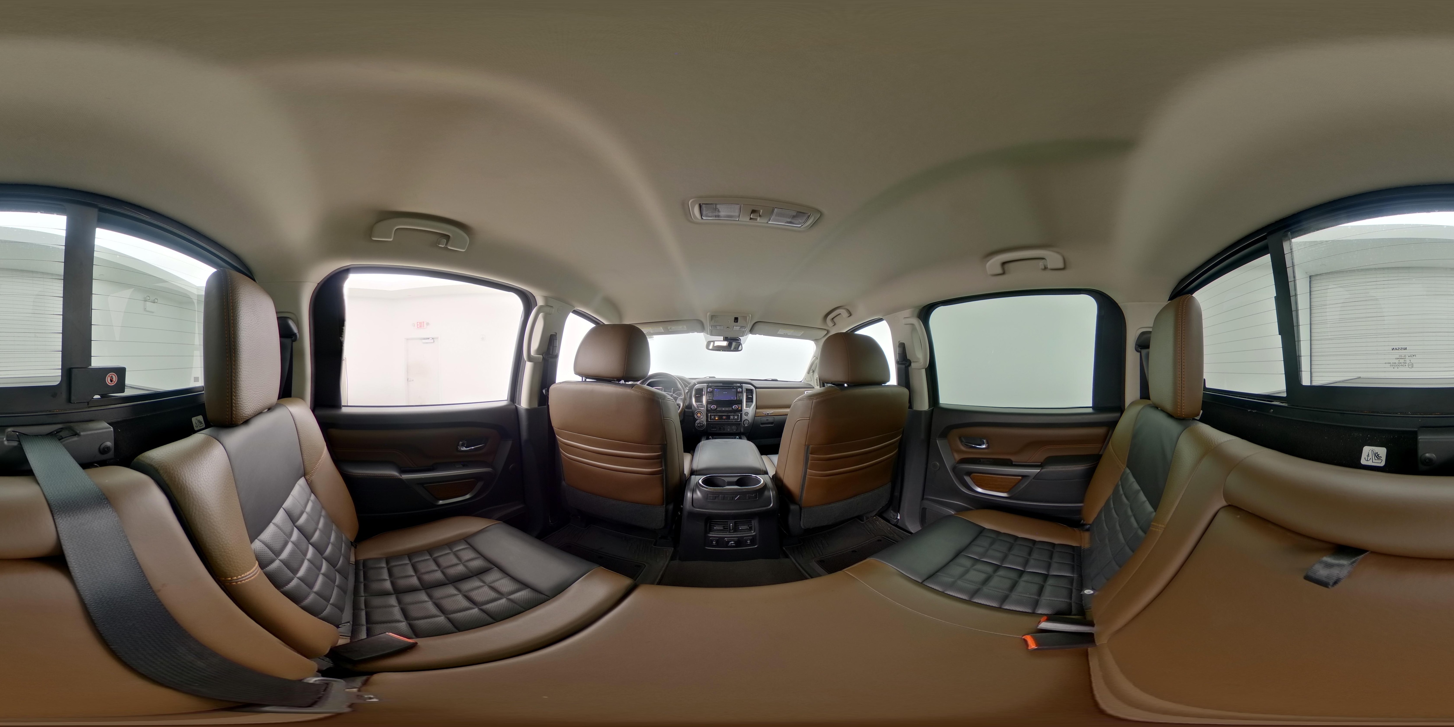 2017 Nissan Titan Platinum Reserve - Photo 27