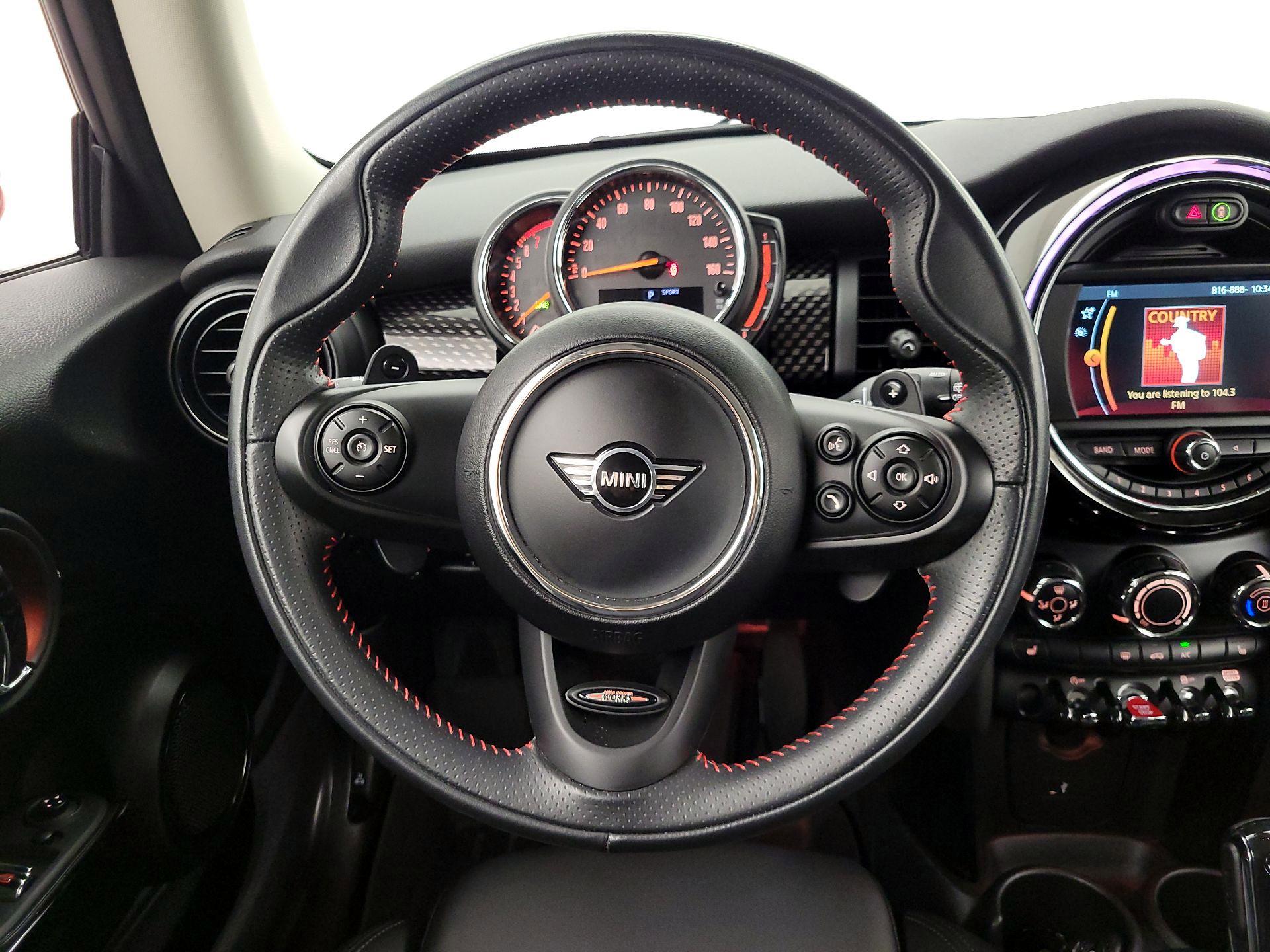 Thumbnail: 2020 MINI Cooper Hardtop - 10