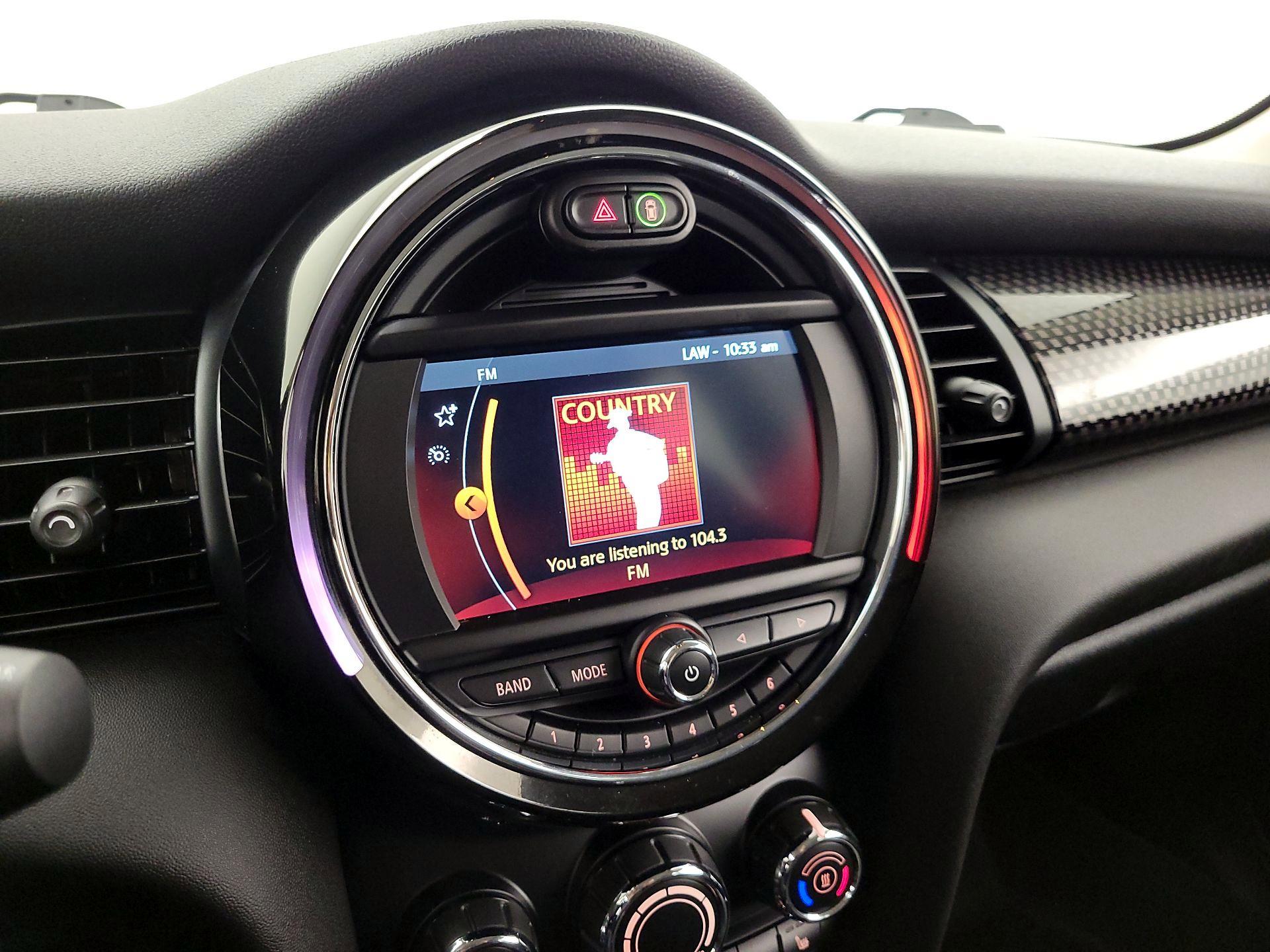 Thumbnail: 2020 MINI Cooper Hardtop - 15