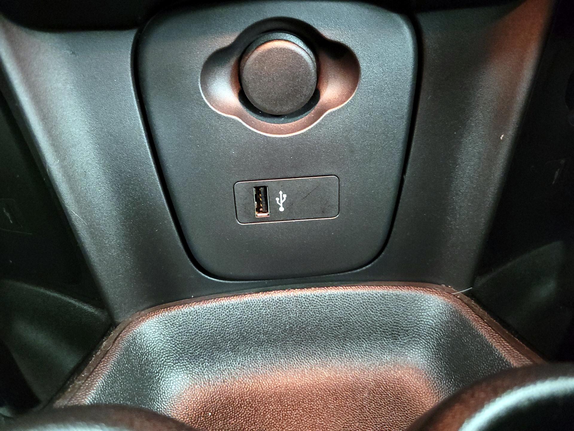 Thumbnail: 2020 MINI Cooper Hardtop - 18