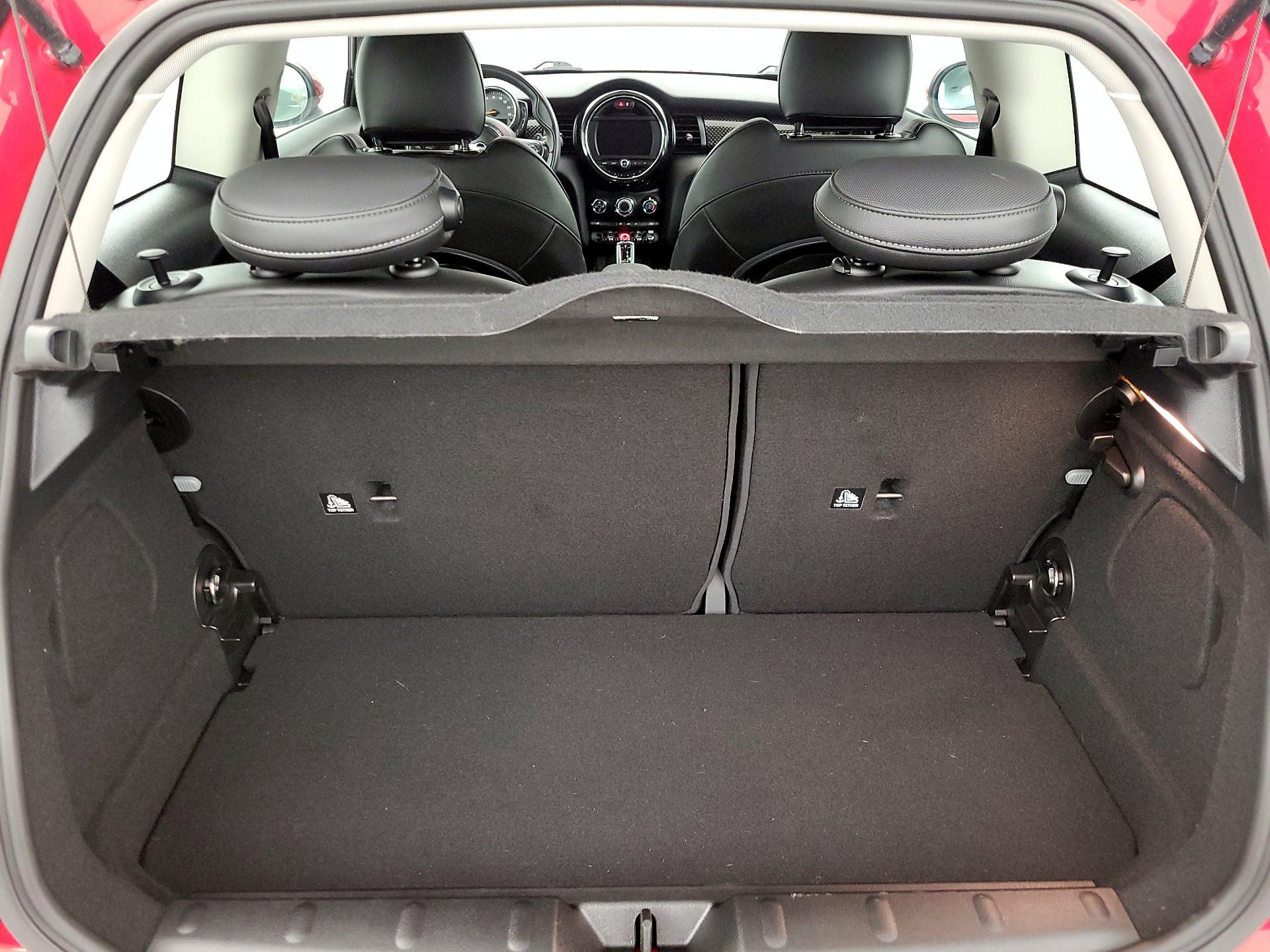 Thumbnail: 2020 MINI Cooper Hardtop - 20