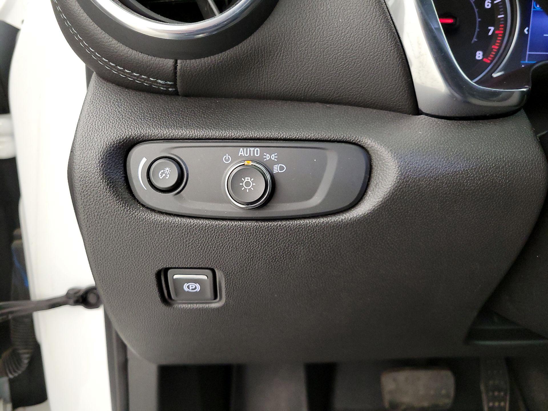 Thumbnail: 2021 Chevrolet Blazer - 13