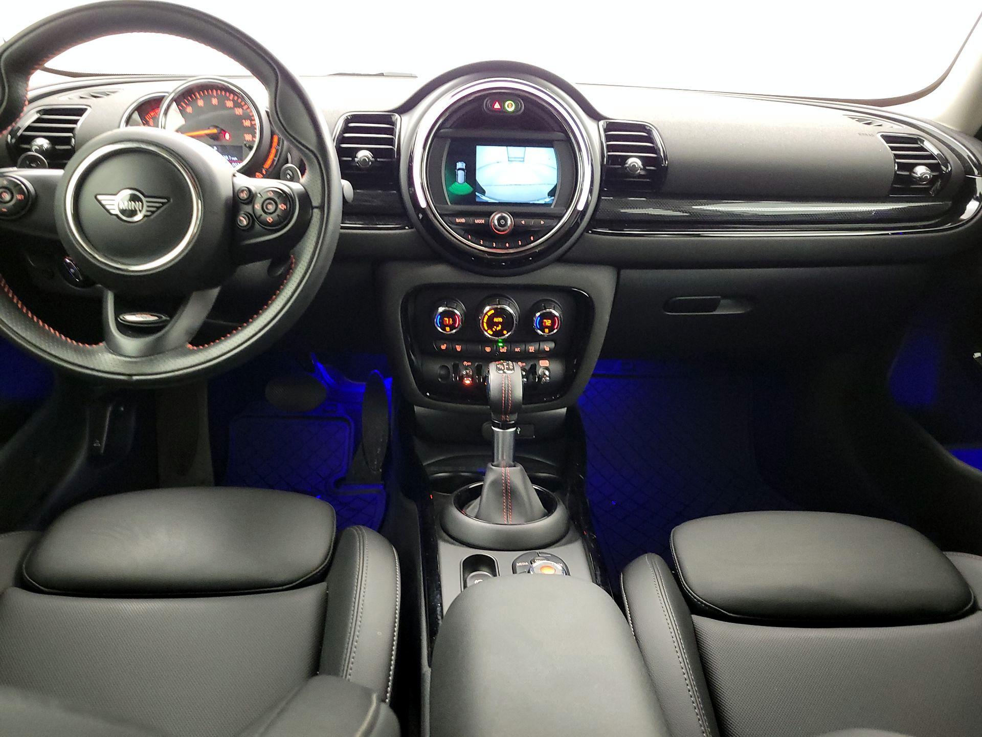 Thumbnail: 2019 MINI Cooper Clubman - 9