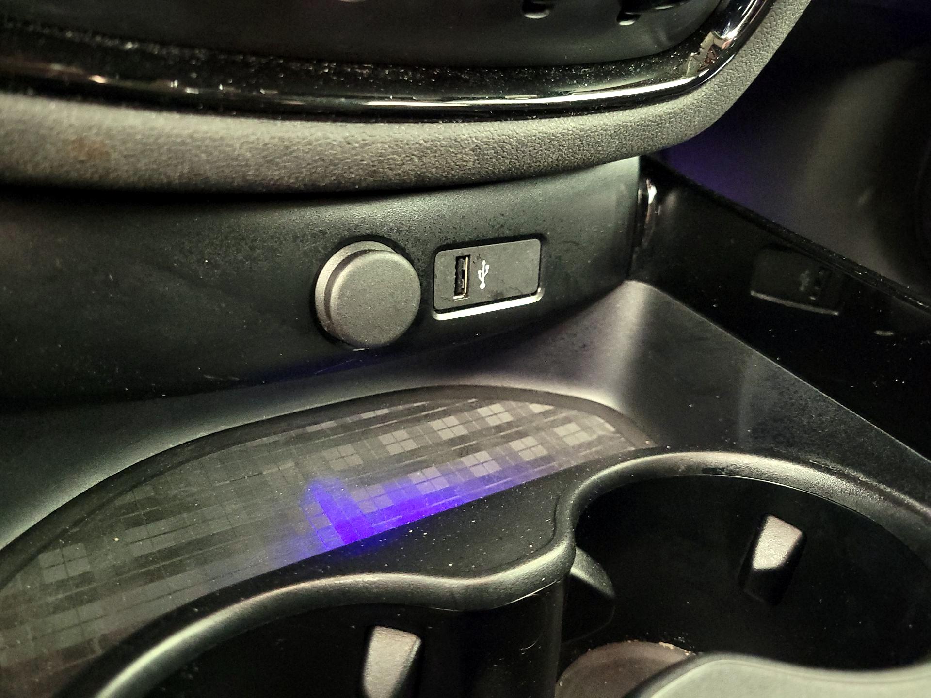 Thumbnail: 2019 MINI Cooper Clubman - 18