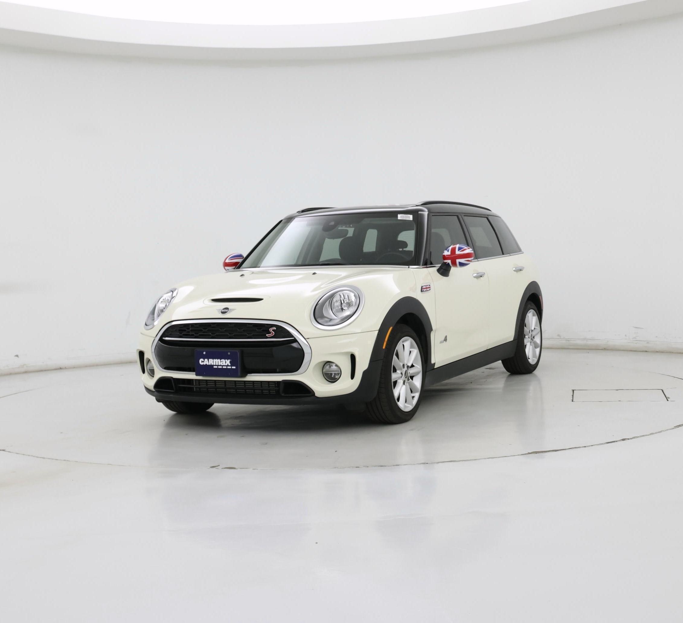 Thumbnail: 2019 MINI Cooper Clubman - 4
