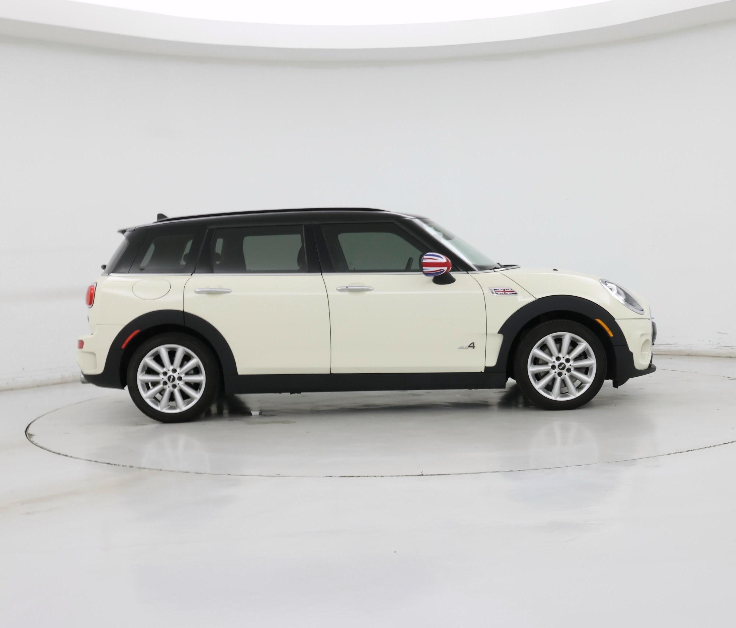 Thumbnail: 2019 MINI Cooper Clubman - 7