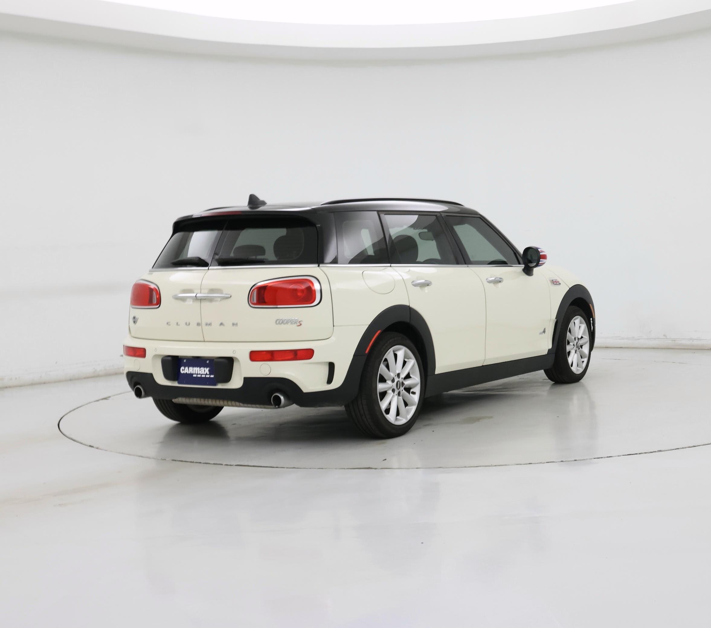 Thumbnail: 2019 MINI Cooper Clubman - 8