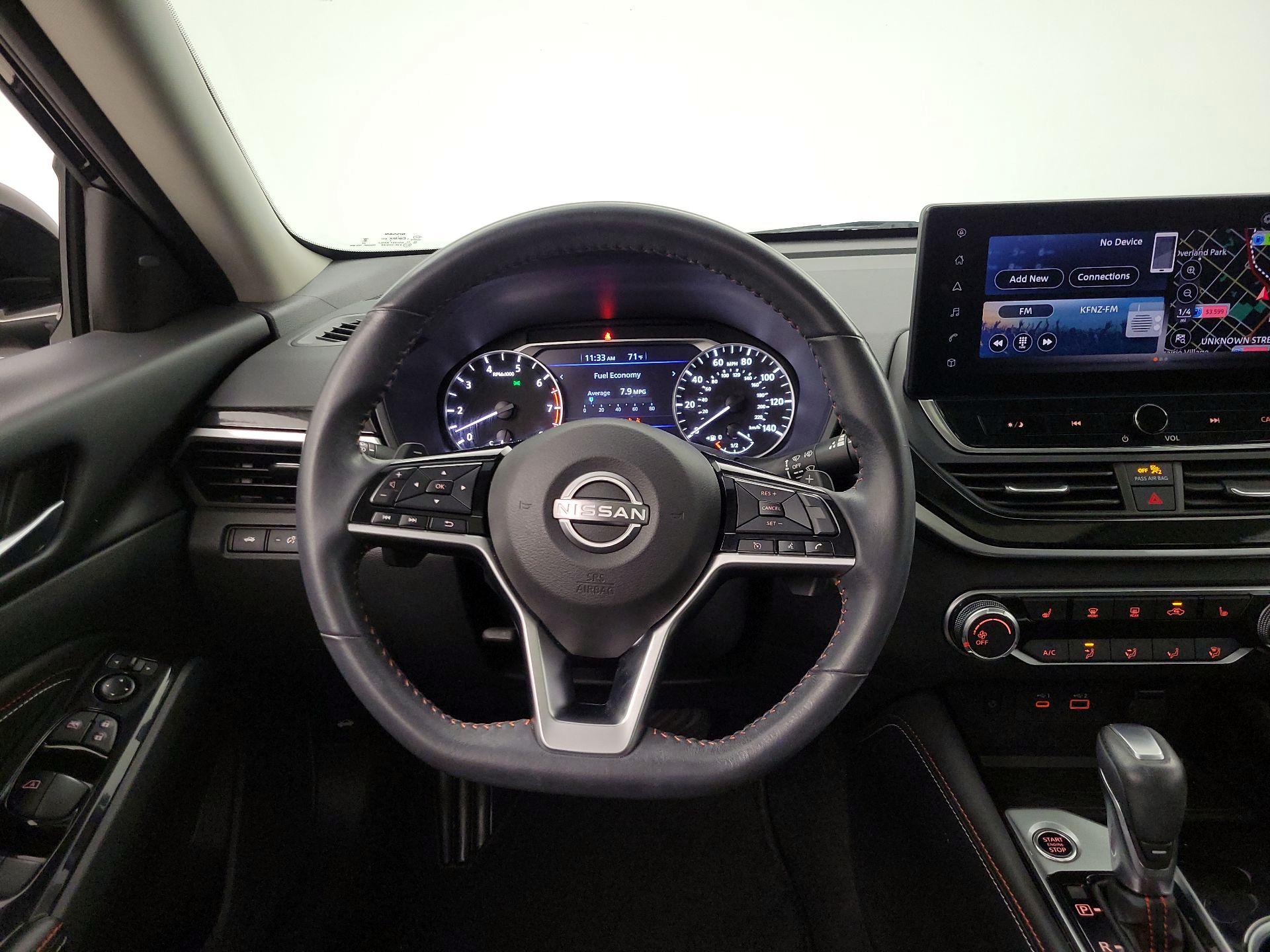 Thumbnail: 2023 Nissan Altima - 10