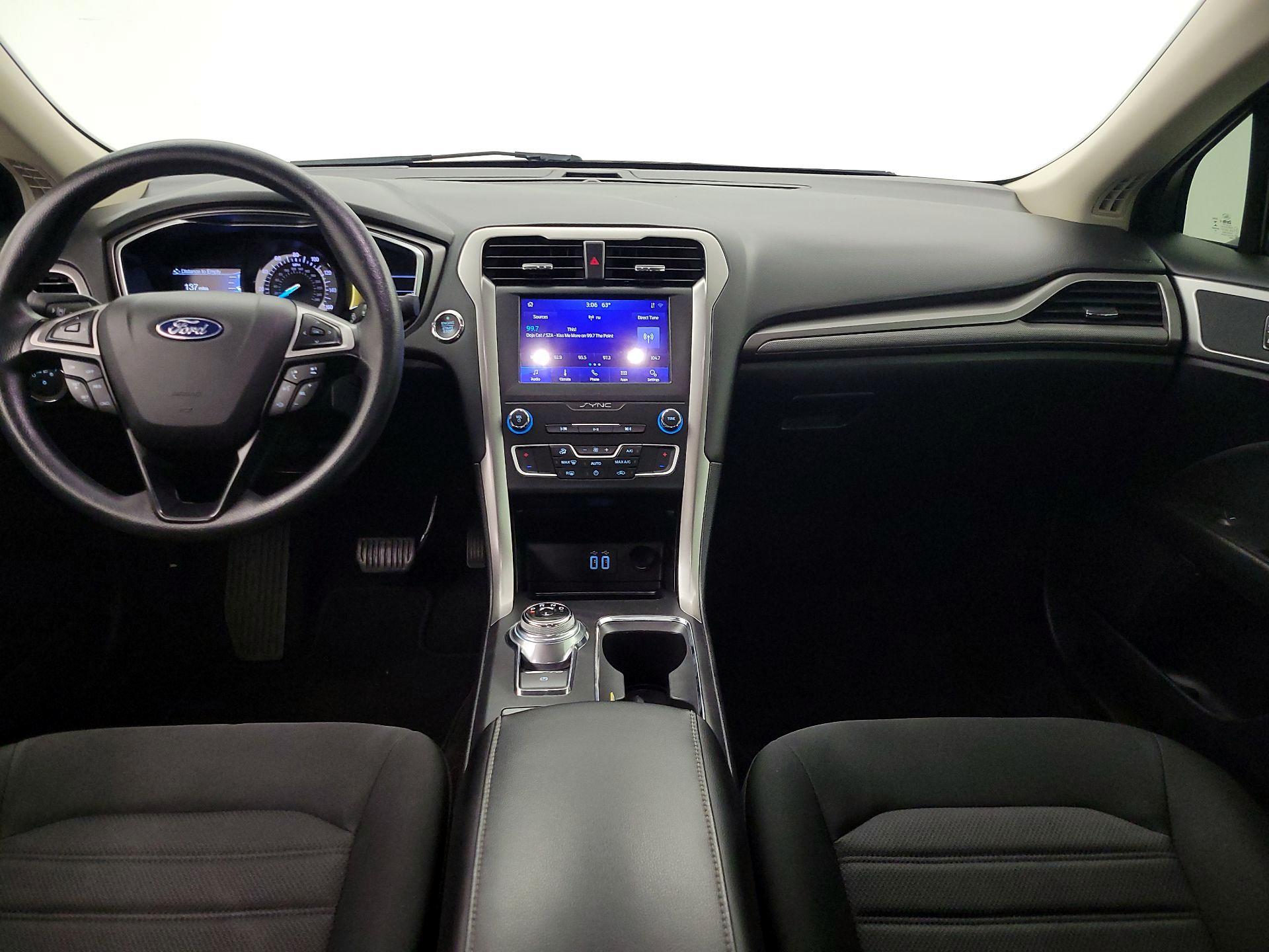 Thumbnail: 2020 Ford Fusion - 9