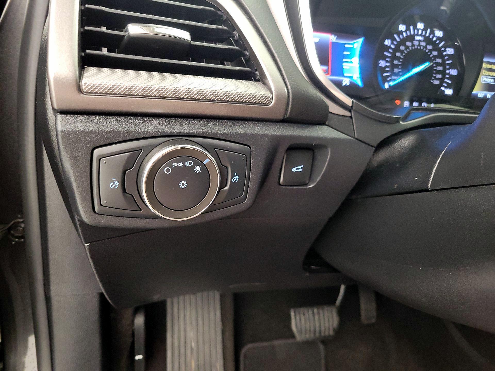 Thumbnail: 2020 Ford Fusion - 13