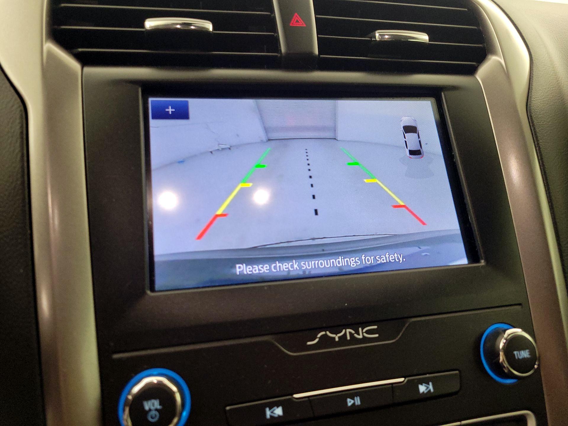 Thumbnail: 2020 Ford Fusion - 14