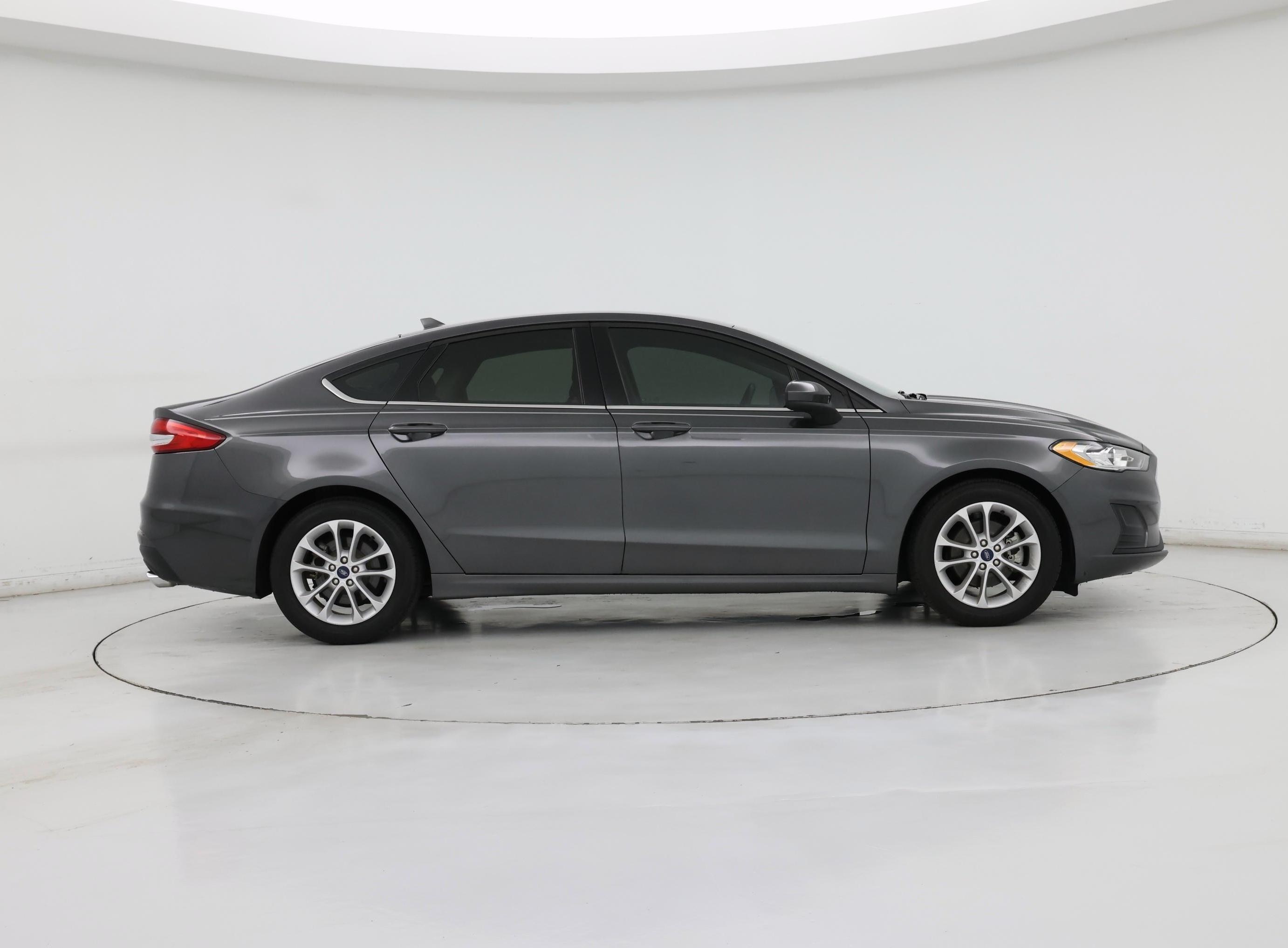 Thumbnail: 2020 Ford Fusion - 7