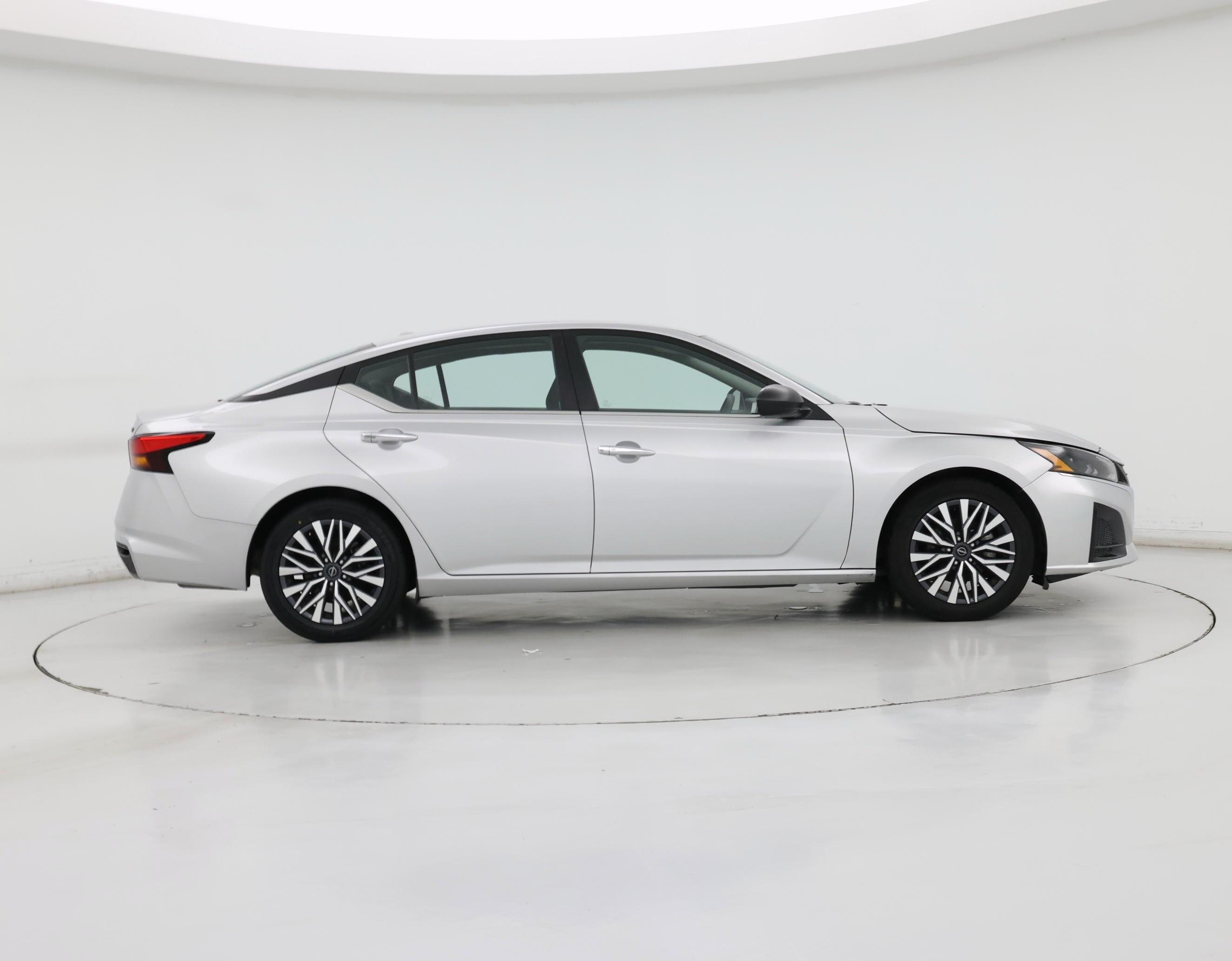 Thumbnail: 2024 Nissan Altima - 7