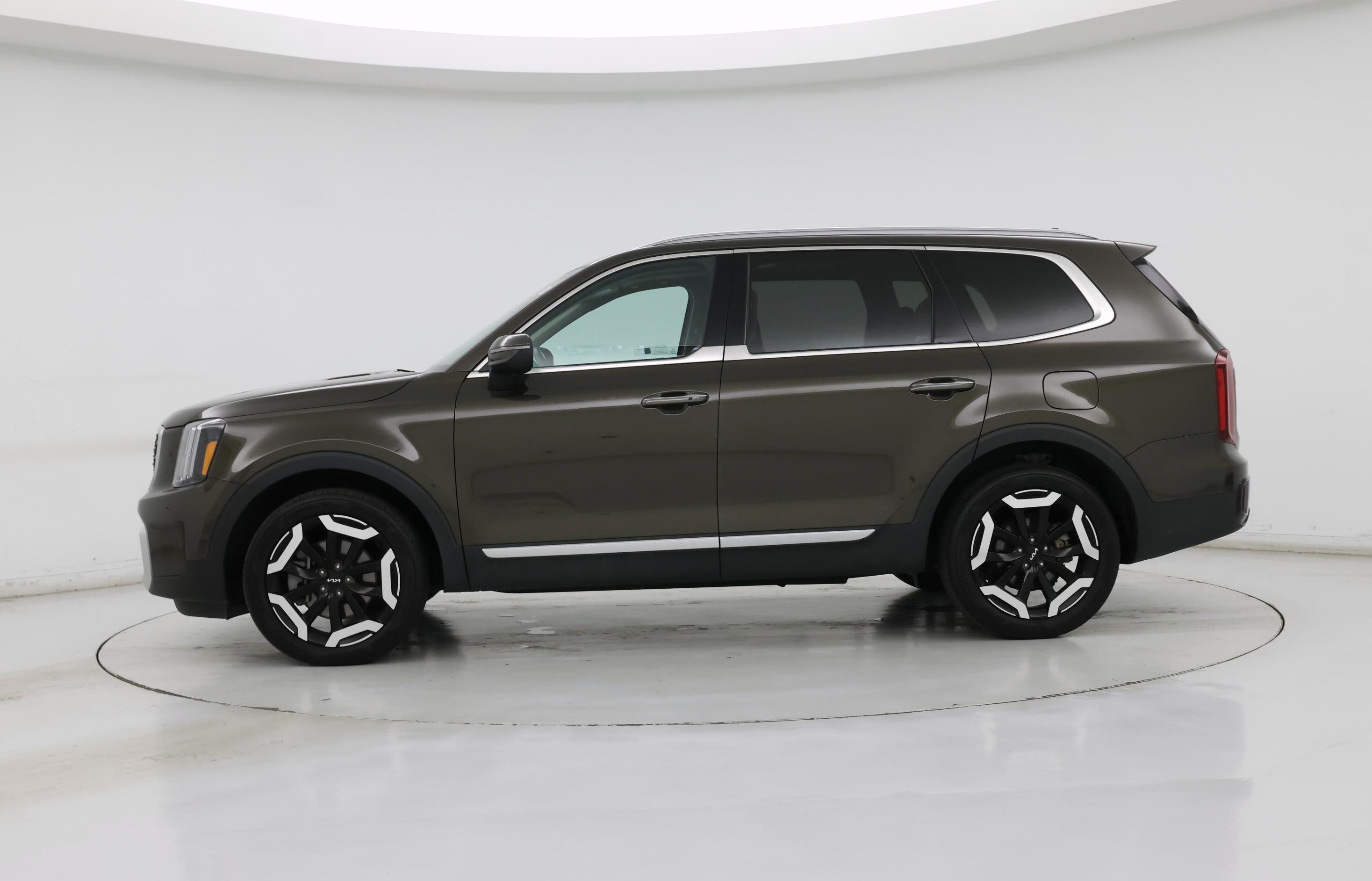 Thumbnail: 2025 Kia Telluride - 3