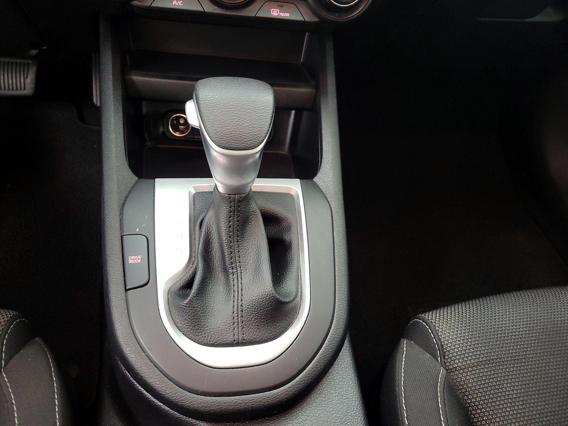 Thumbnail: 2024 Kia Forte - 17