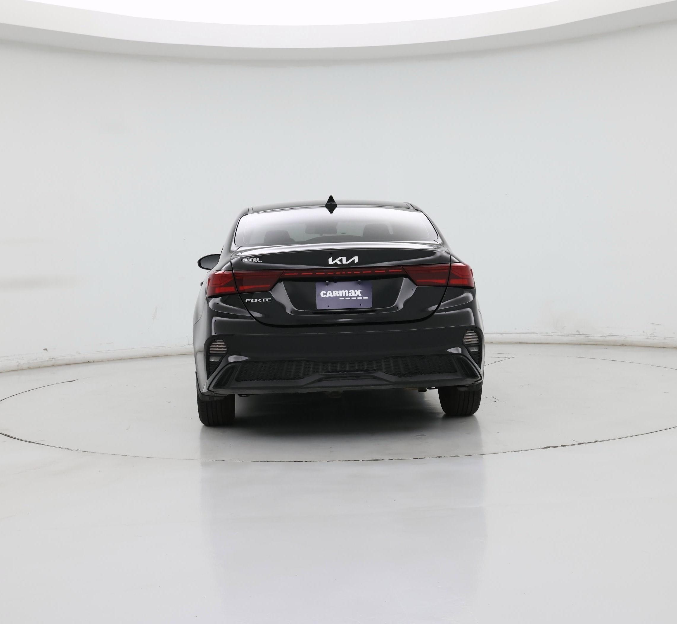 Thumbnail: 2024 Kia Forte - 6