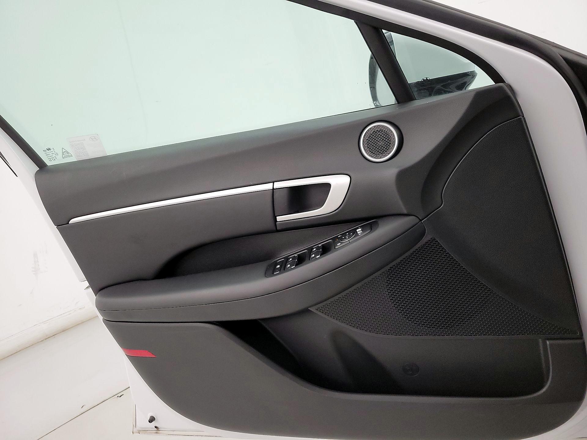 Thumbnail: 2025 Hyundai Sonata - 12