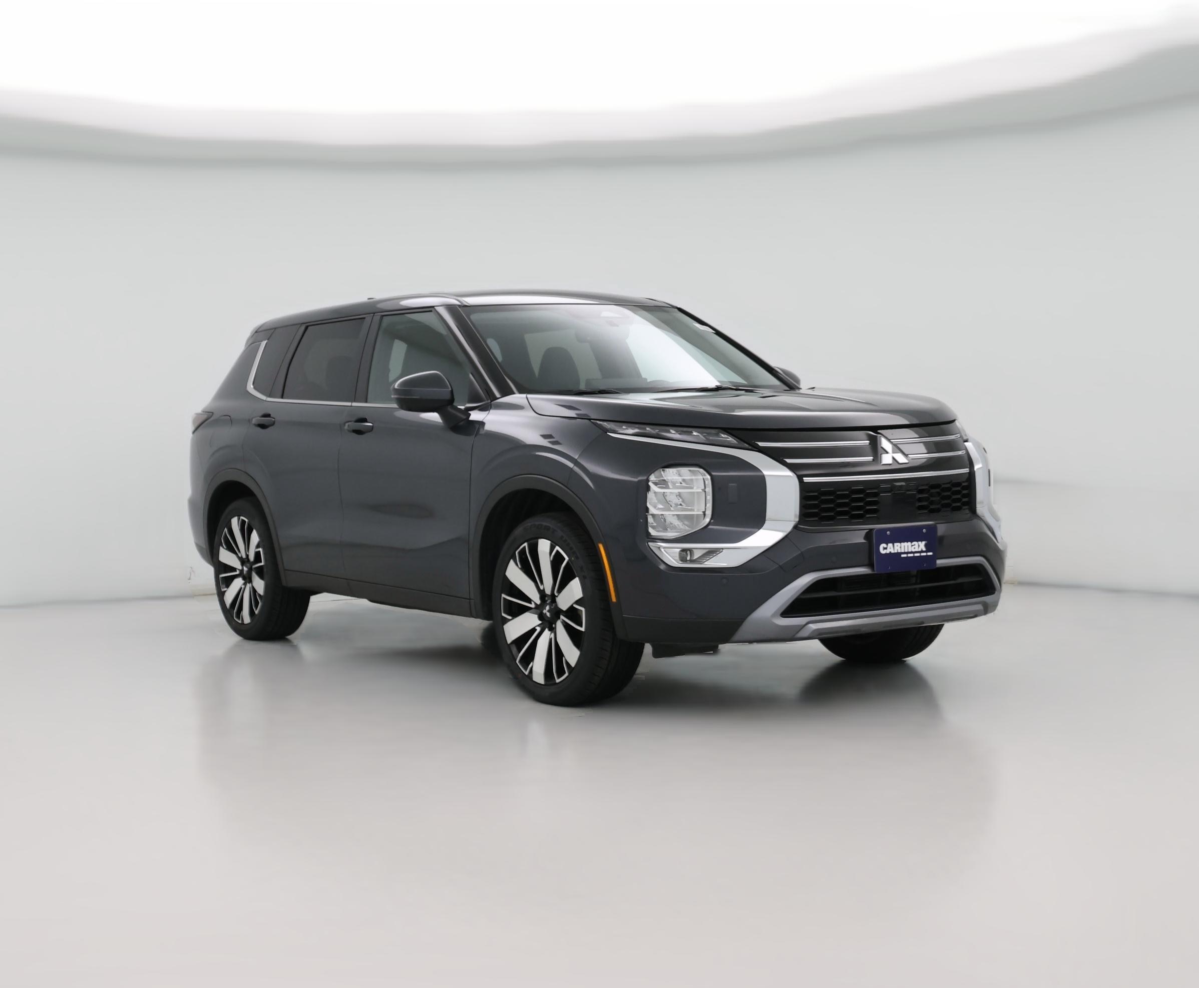 Thumbnail: 2025 Mitsubishi Outlander - 1
