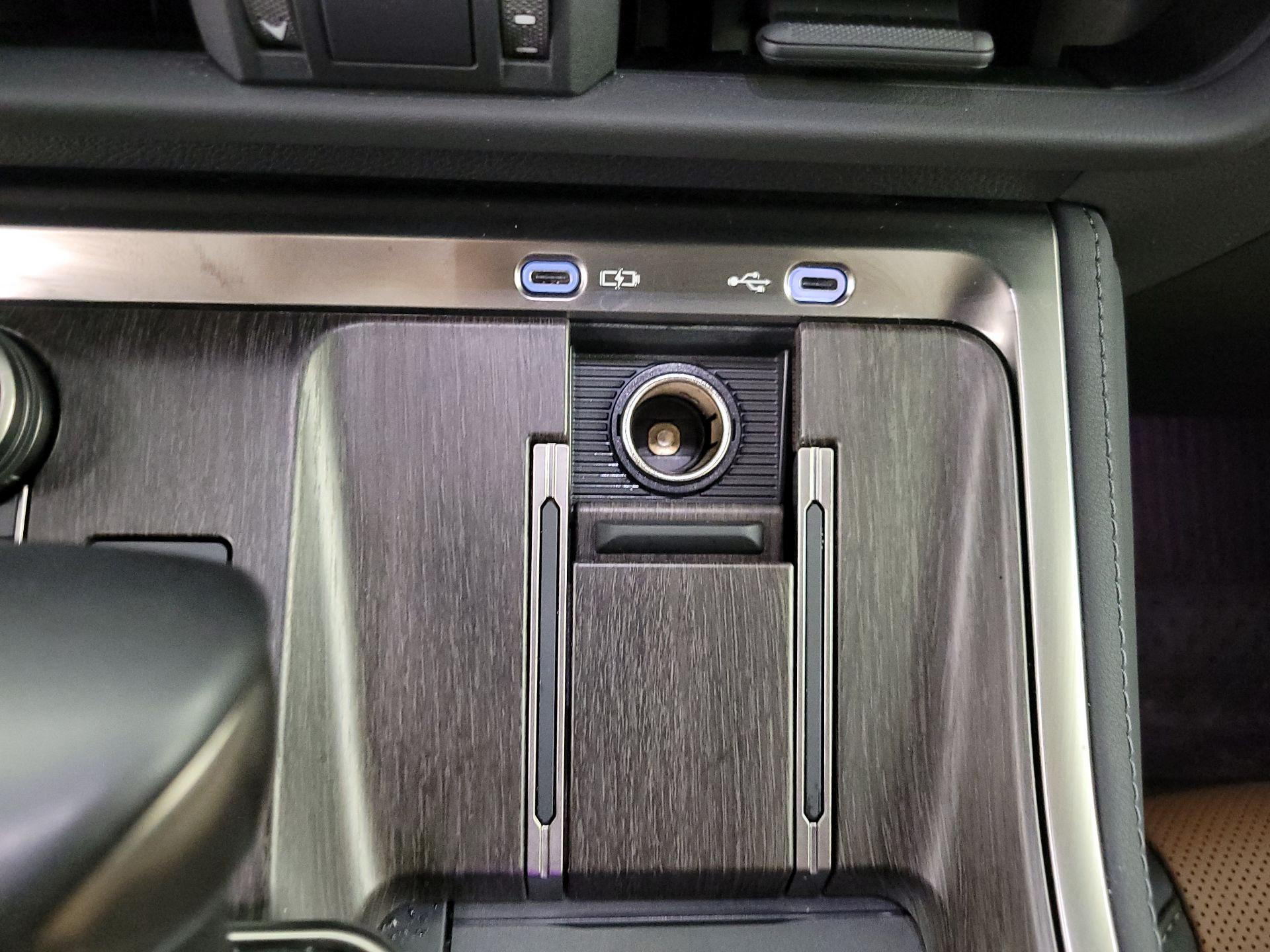 Thumbnail: 2025 Lexus GX - 18