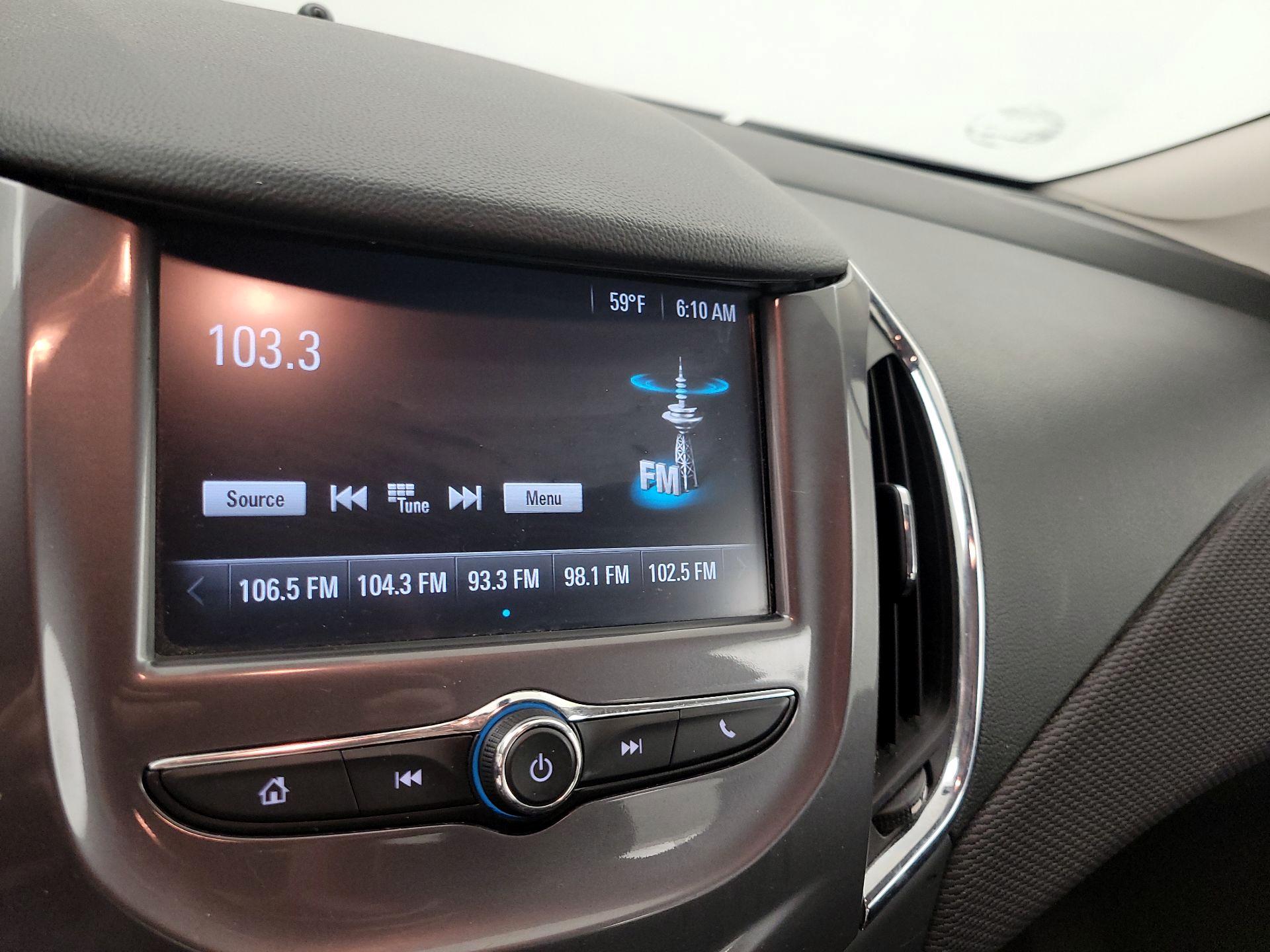 Thumbnail: 2017 Chevrolet Cruze - 15