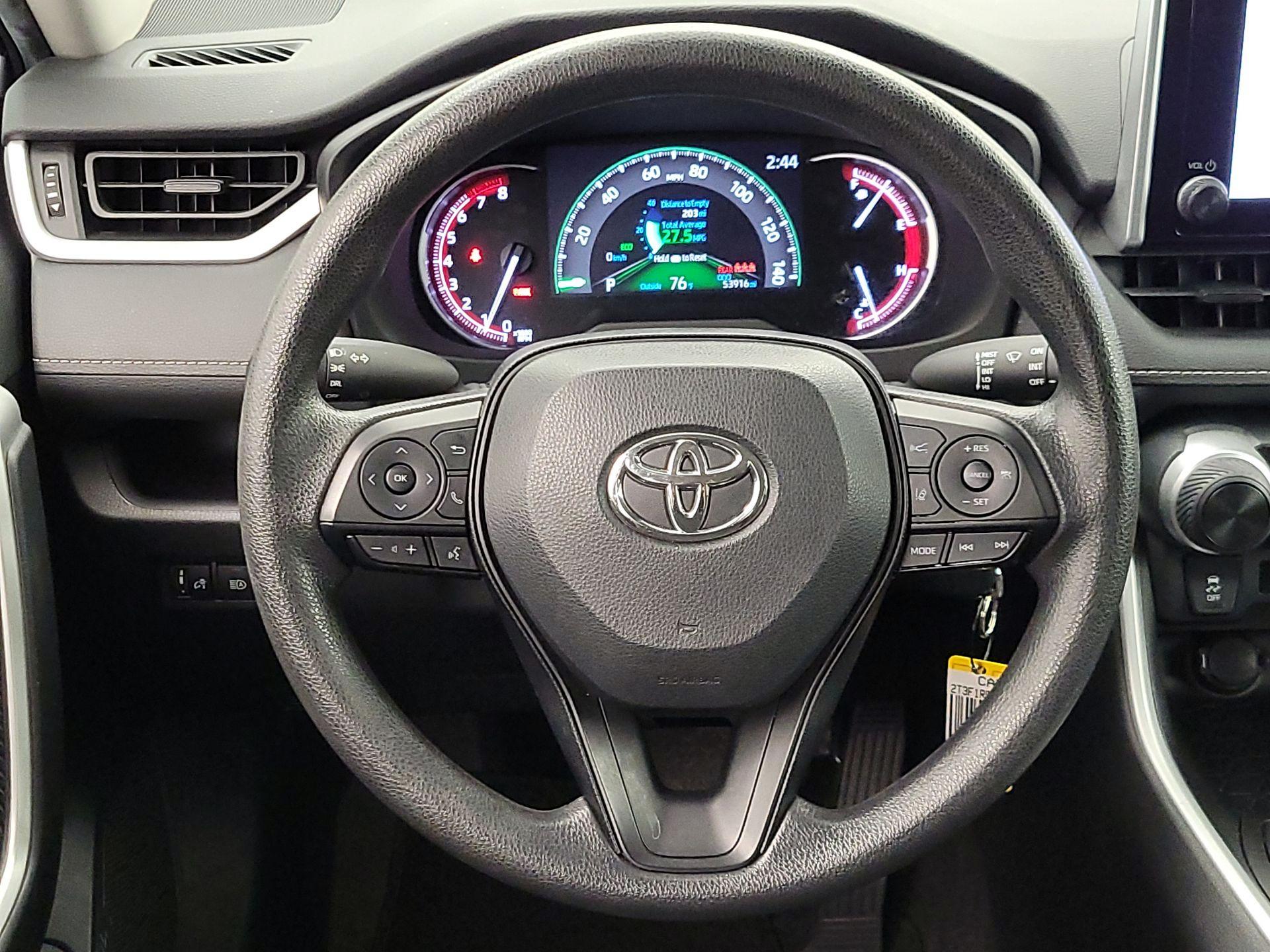 Thumbnail: 2024 Toyota RAV4 - 10