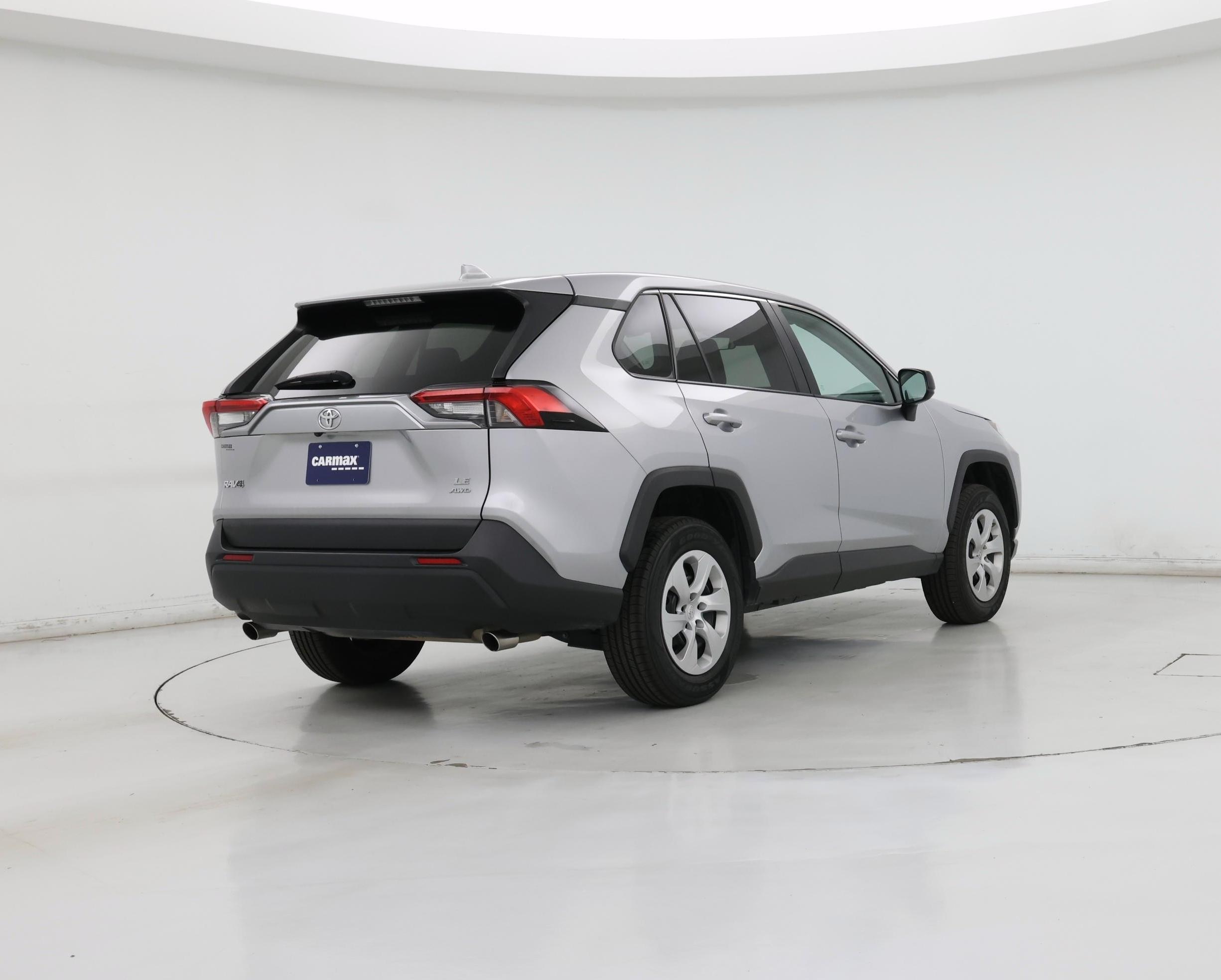 Thumbnail: 2024 Toyota RAV4 - 8