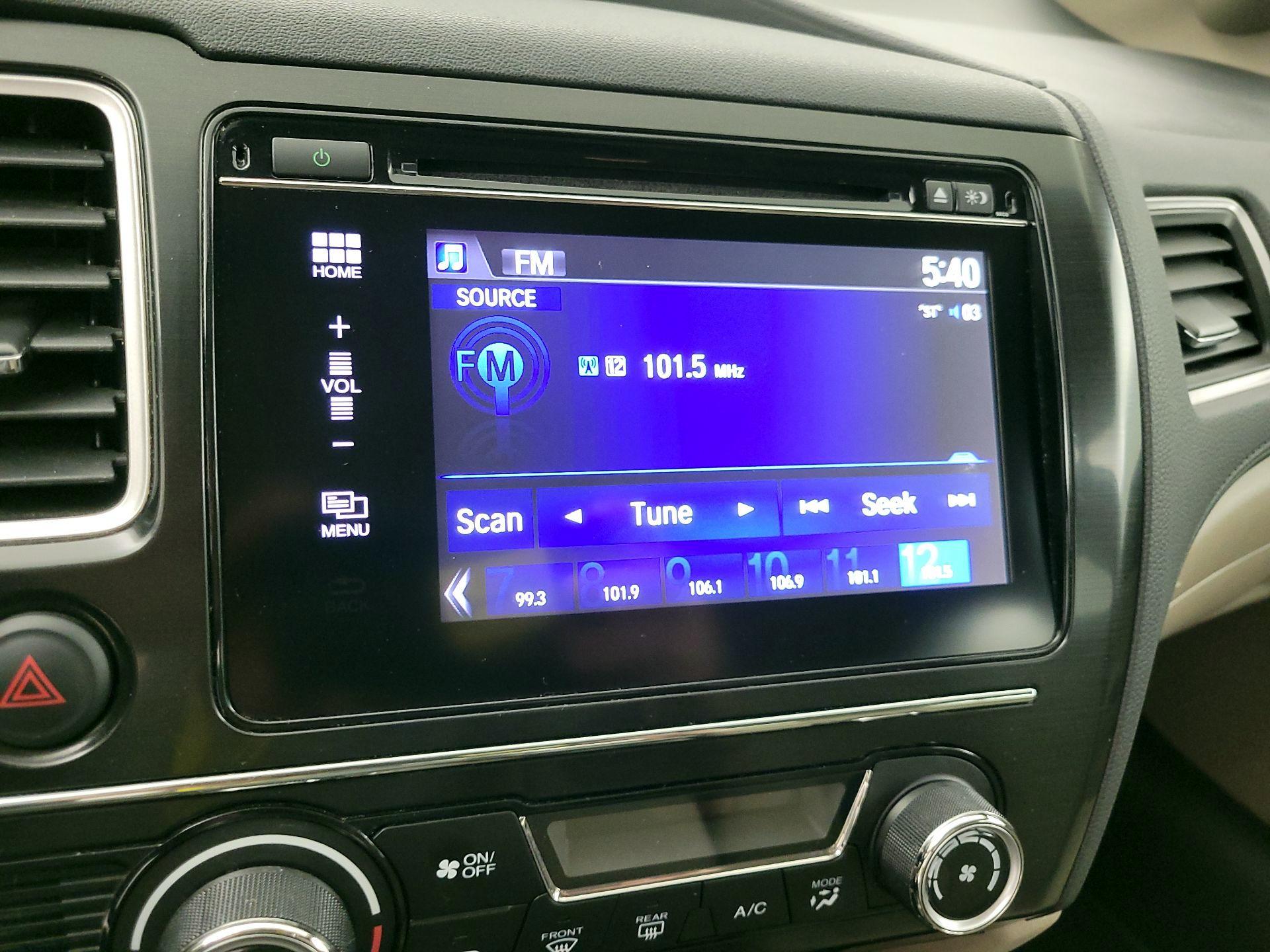 Thumbnail: 2015 Honda Civic - 15