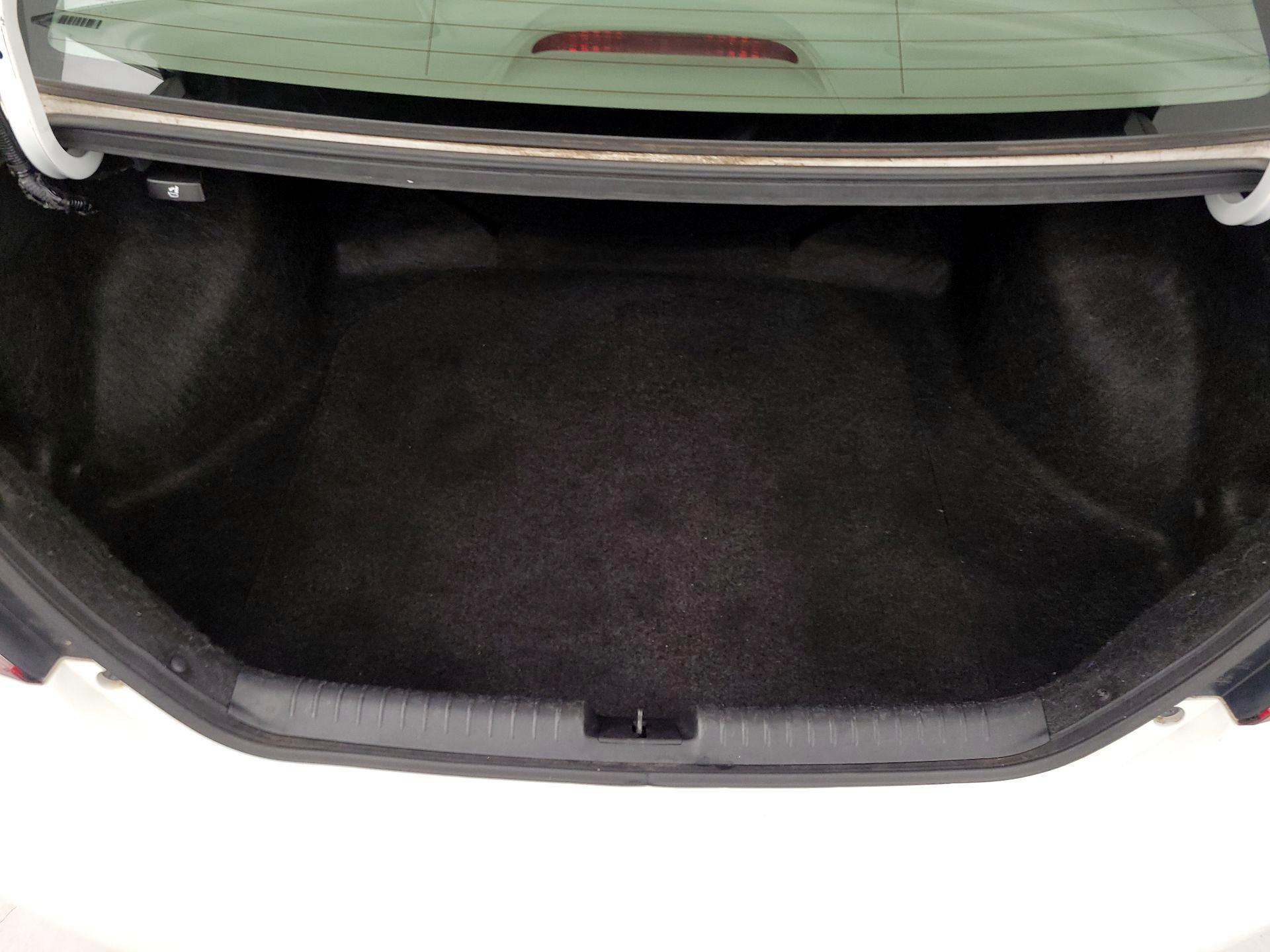 Thumbnail: 2015 Honda Civic - 20