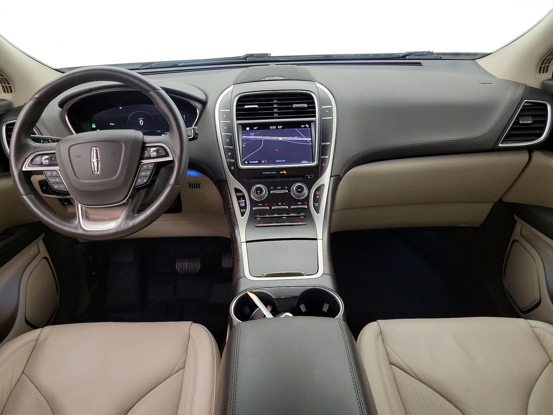Thumbnail: 2019 Lincoln Nautilus - 9